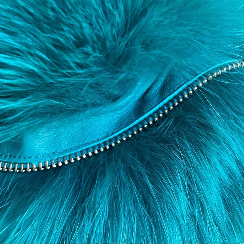 Roberto Cavalli Vintage ROBERTO CAVALLI Dyed Arctic Fox Fur Size M / US 6-8 / IT 42-44 - 7 Thumbnail