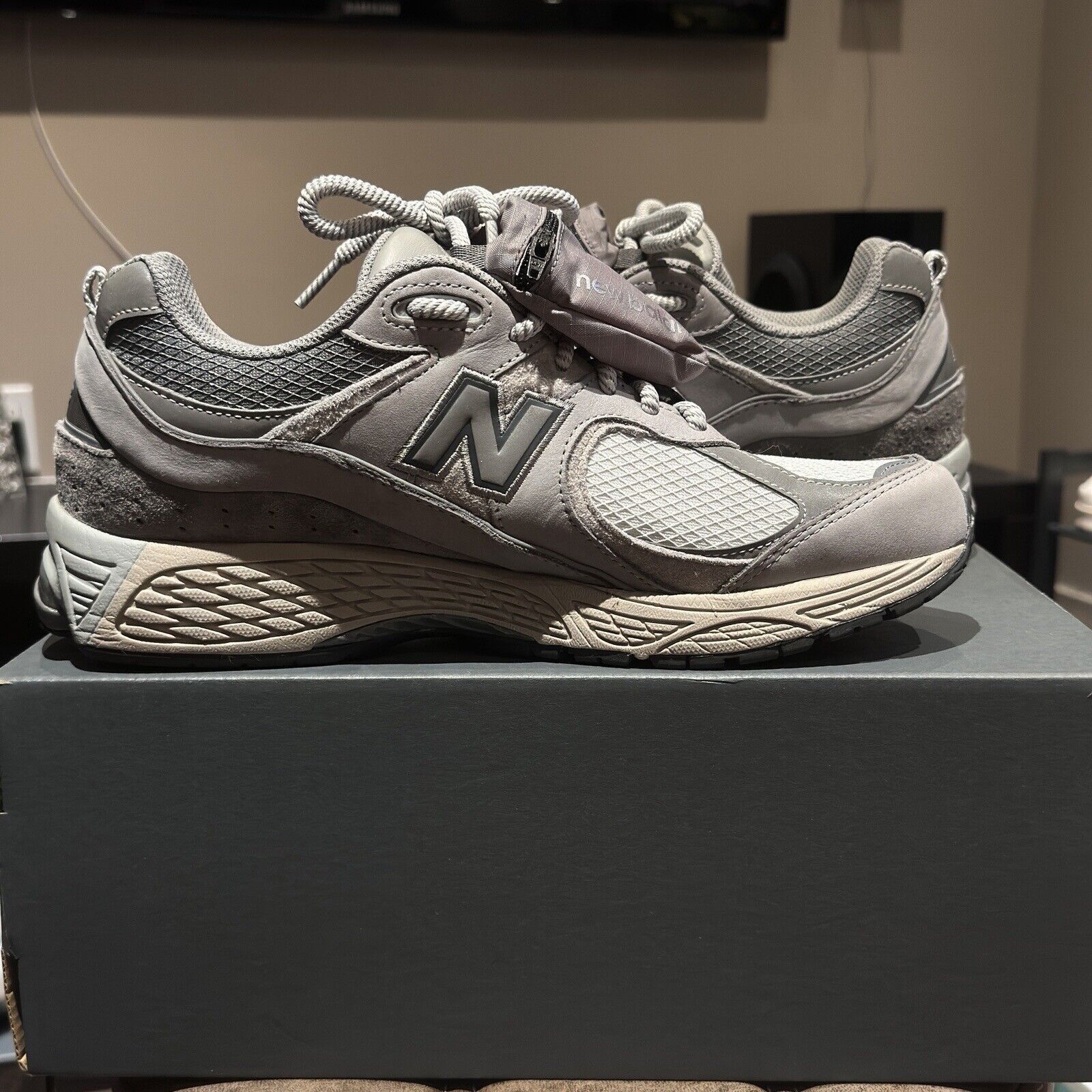 New Balance New Balance 2002R Gray Pocket - Size 10 Size US 10 / EU 43 - 9 Thumbnail