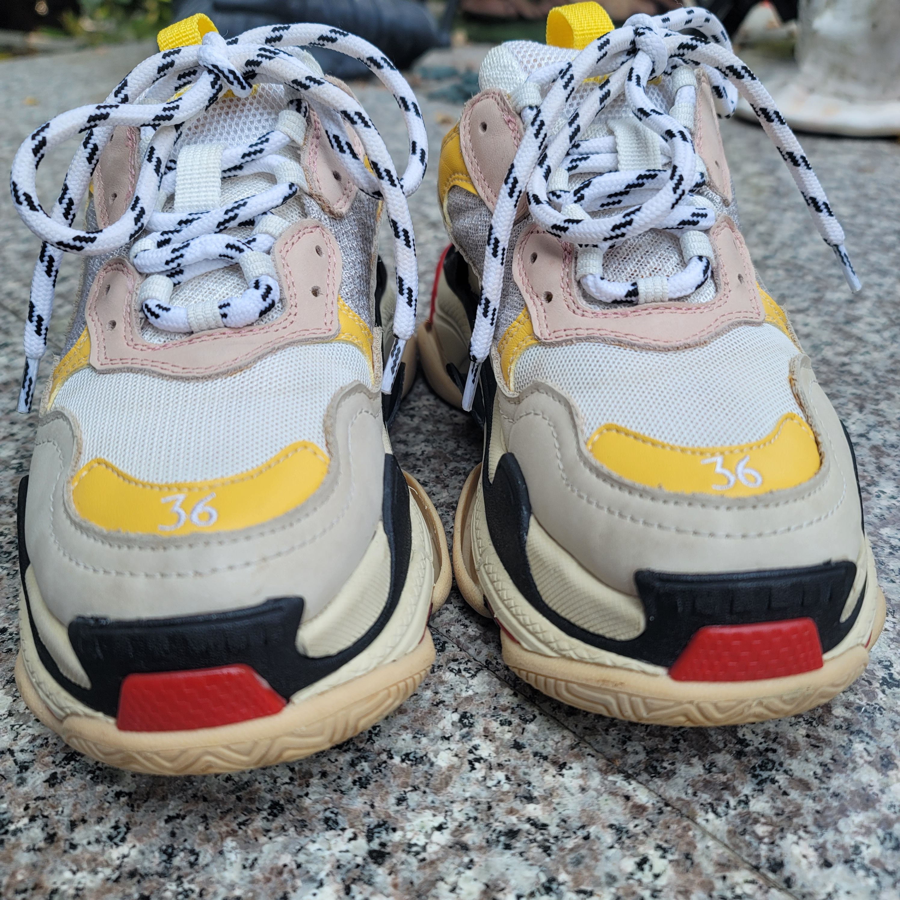 Balenciaga Balenciaga Triple S shoes Size US 6 / IT 36 - 7 Thumbnail