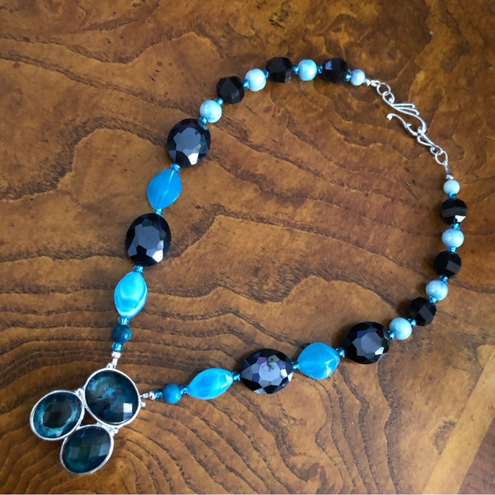 Handmade Handcrafted chunky jet crystal agate howlite stone necklac Size ONE SIZE - 8 Thumbnail
