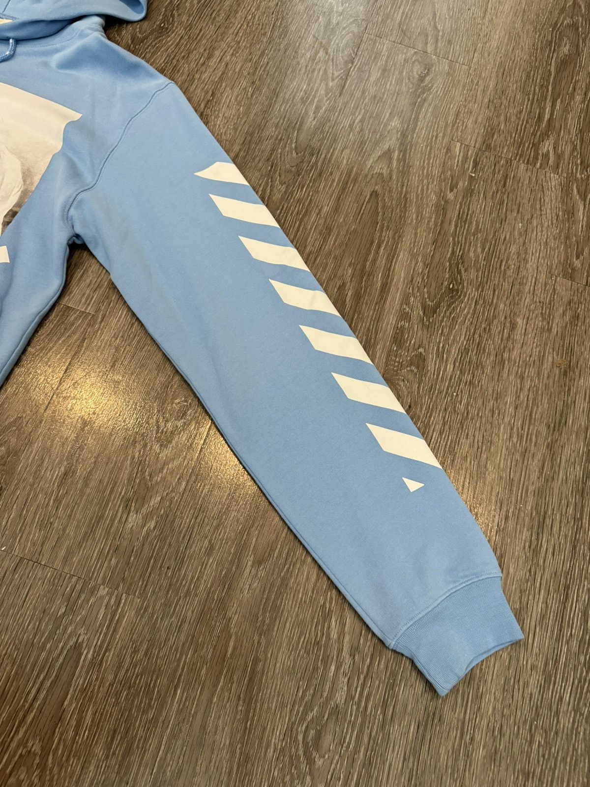 Off-White Off White GRAIL FW14 Caravaggio Hoodie Light Blue Size Large Size US L / EU 52-54 / 3 - 11 Thumbnail