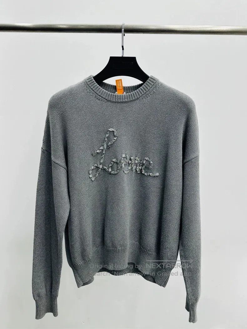 Loewe LOEWE Logo Round Neck Sweater. Size US S / EU 44-46 / 1 - 1 Thumbnail