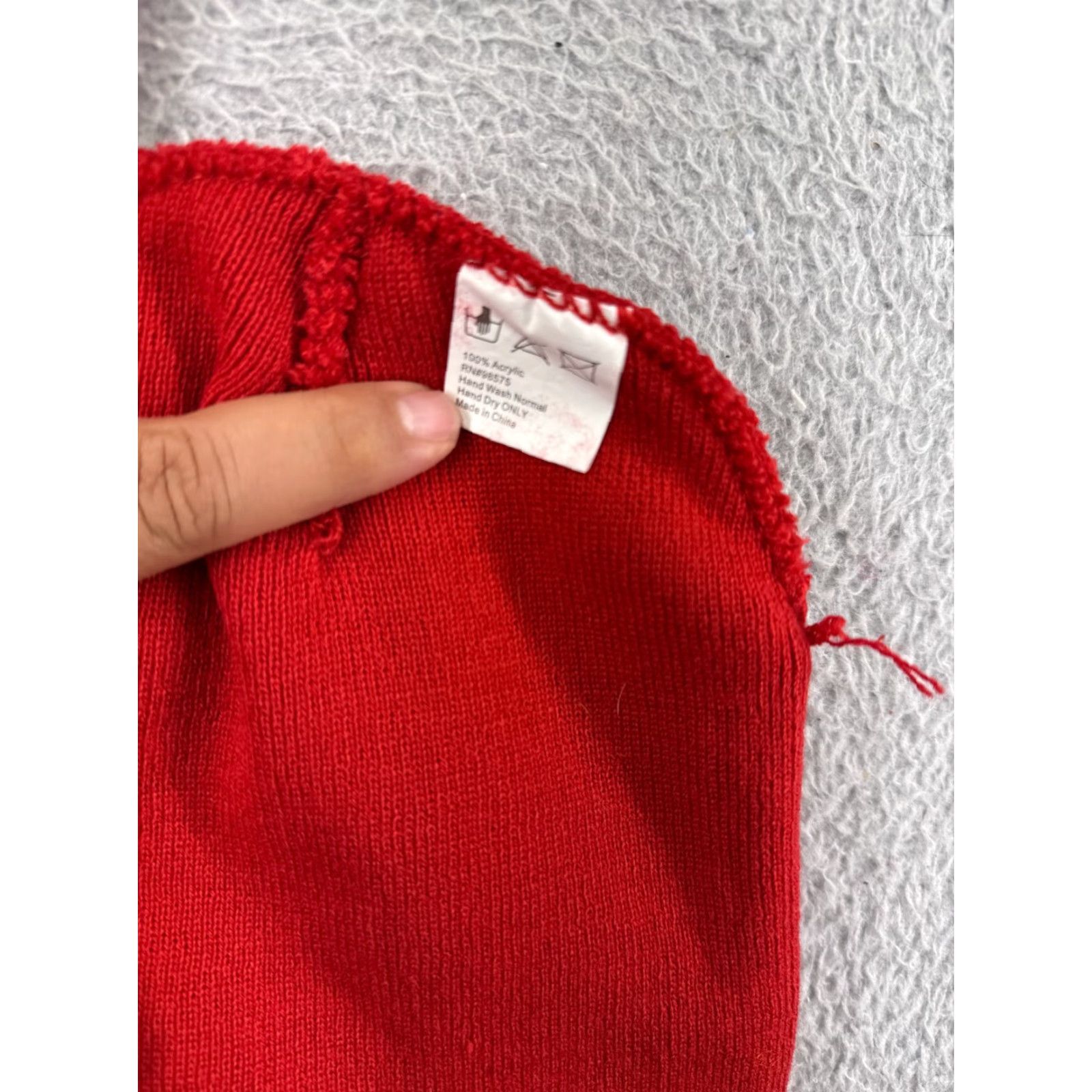 Juicy Couture Juicy Couture Beanie Hat Womens One Size Red Acrylic Knit Logo Beanie Womens 100% Acrylic Fall Winter 90s Designer Theme American Size ONE SIZE - 5 Thumbnail