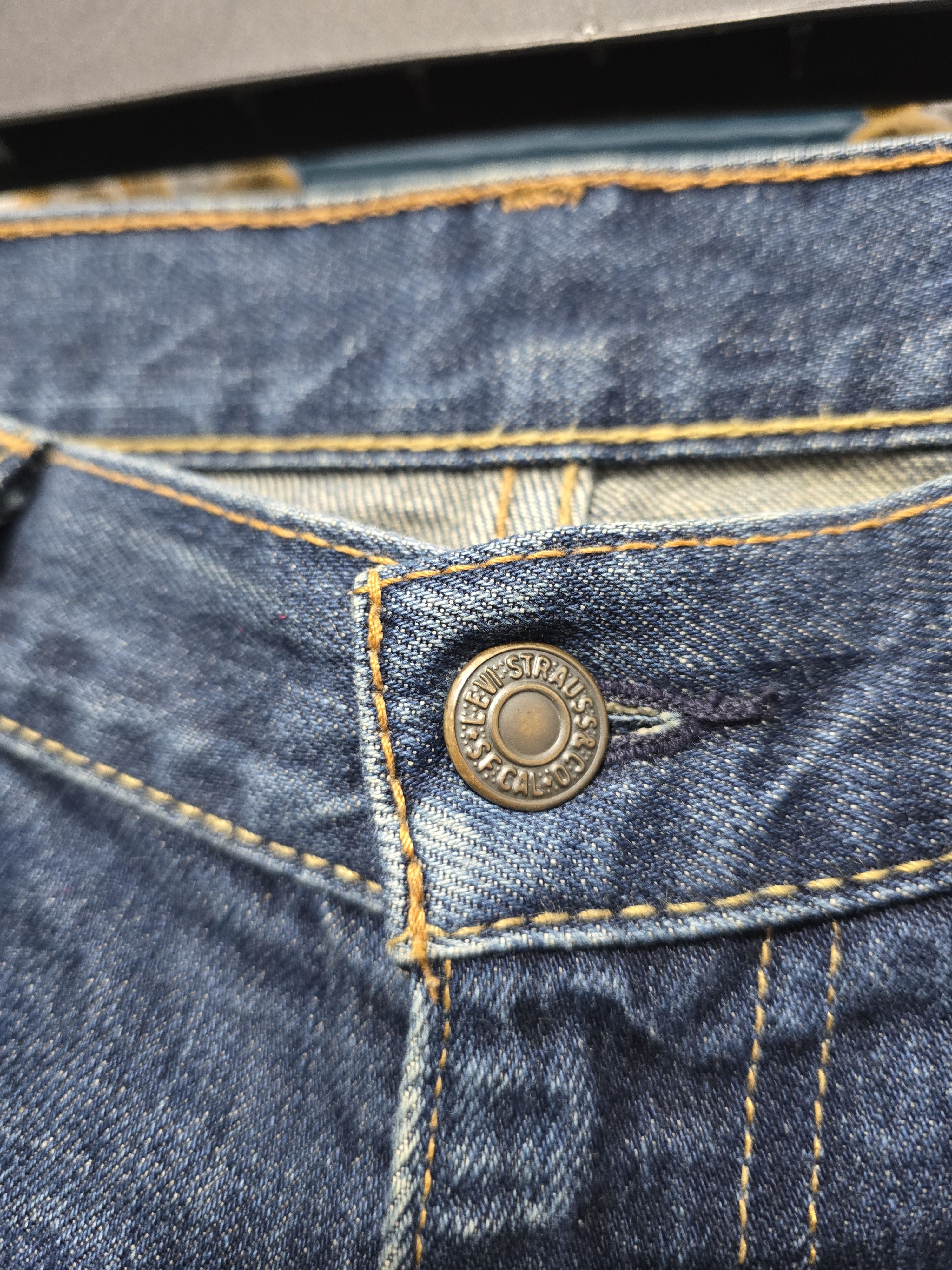 Levi's Vintage Clothing Vintage Levi's 501 Cut Offs.MADE IN USA Size 34" / US 12 / IT 48 - 5 Thumbnail