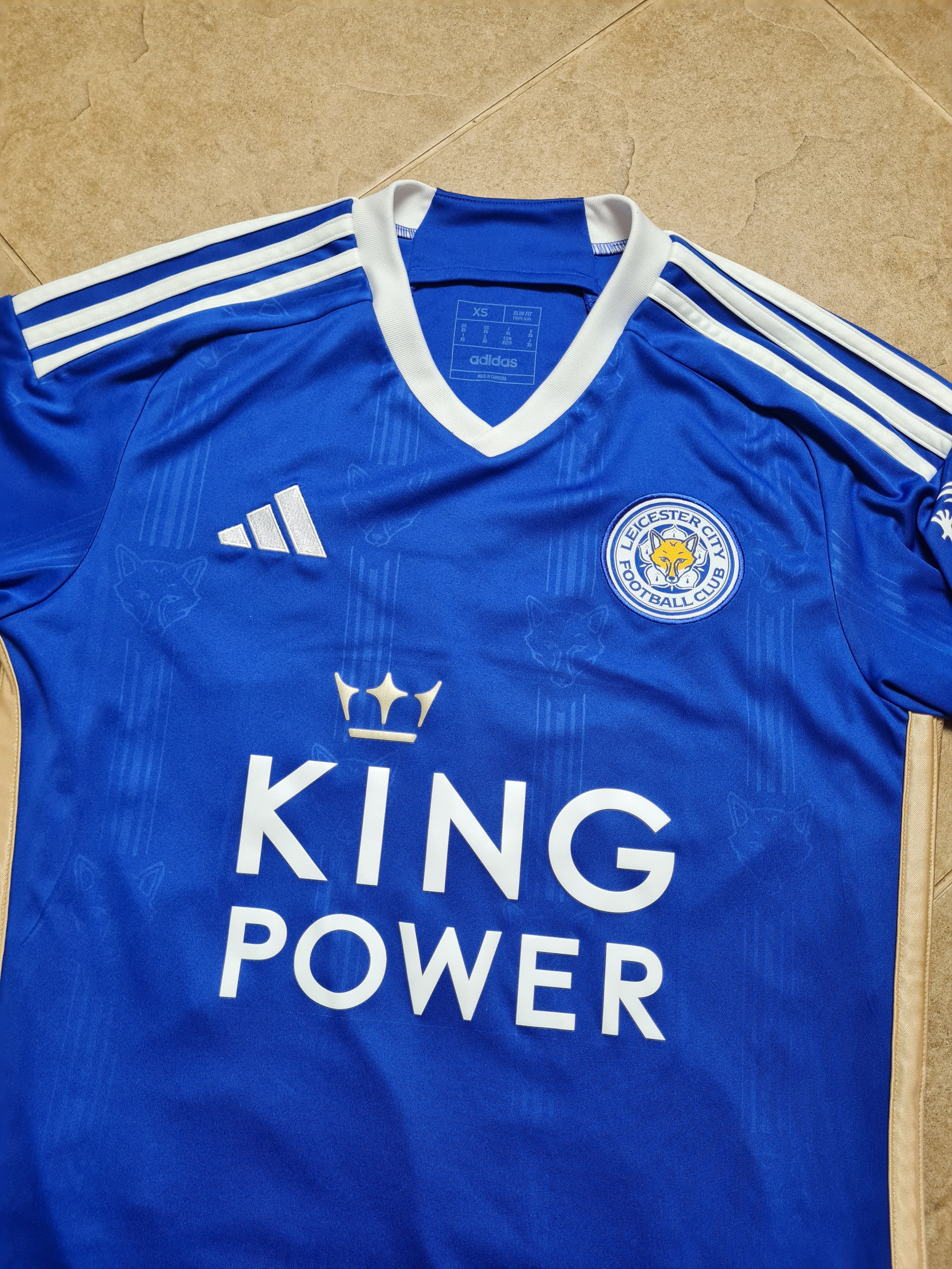 Adidas Adidas Leicester City 23/24 DEWSBURY-HALL #22 Soccer Shirt Size US XS / EU 42 / 0 - 12 Thumbnail