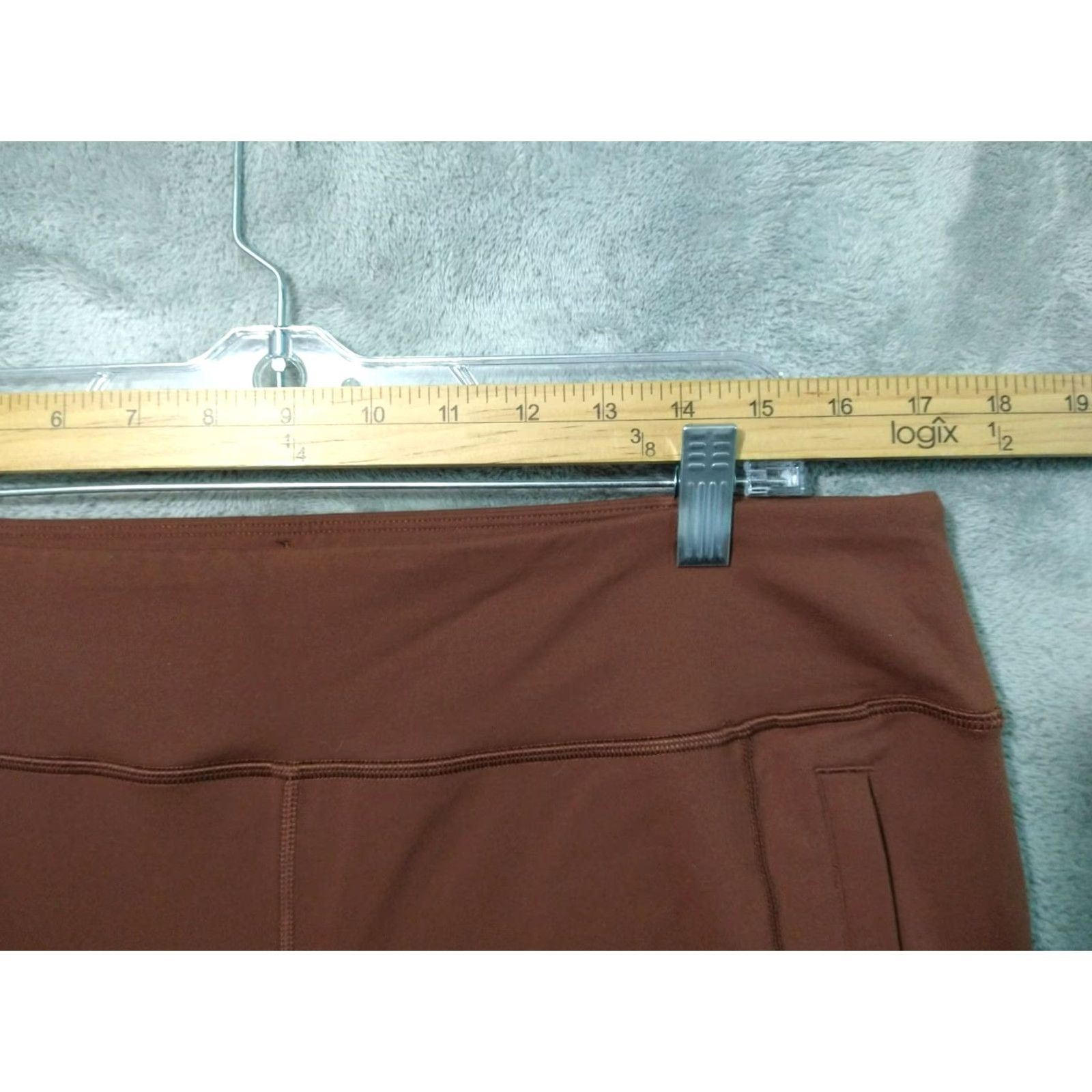 Duluth Trading Company Duluth Trading Co. Pants Womens L Brown Nylon Spandex Slim Leg Pull On 31 Inseam 34 Waist Straight Cargo Modern Comfortable Pockets Stretch Womens Size 36" / US 14 / IT 50 - 3 Thumbnail