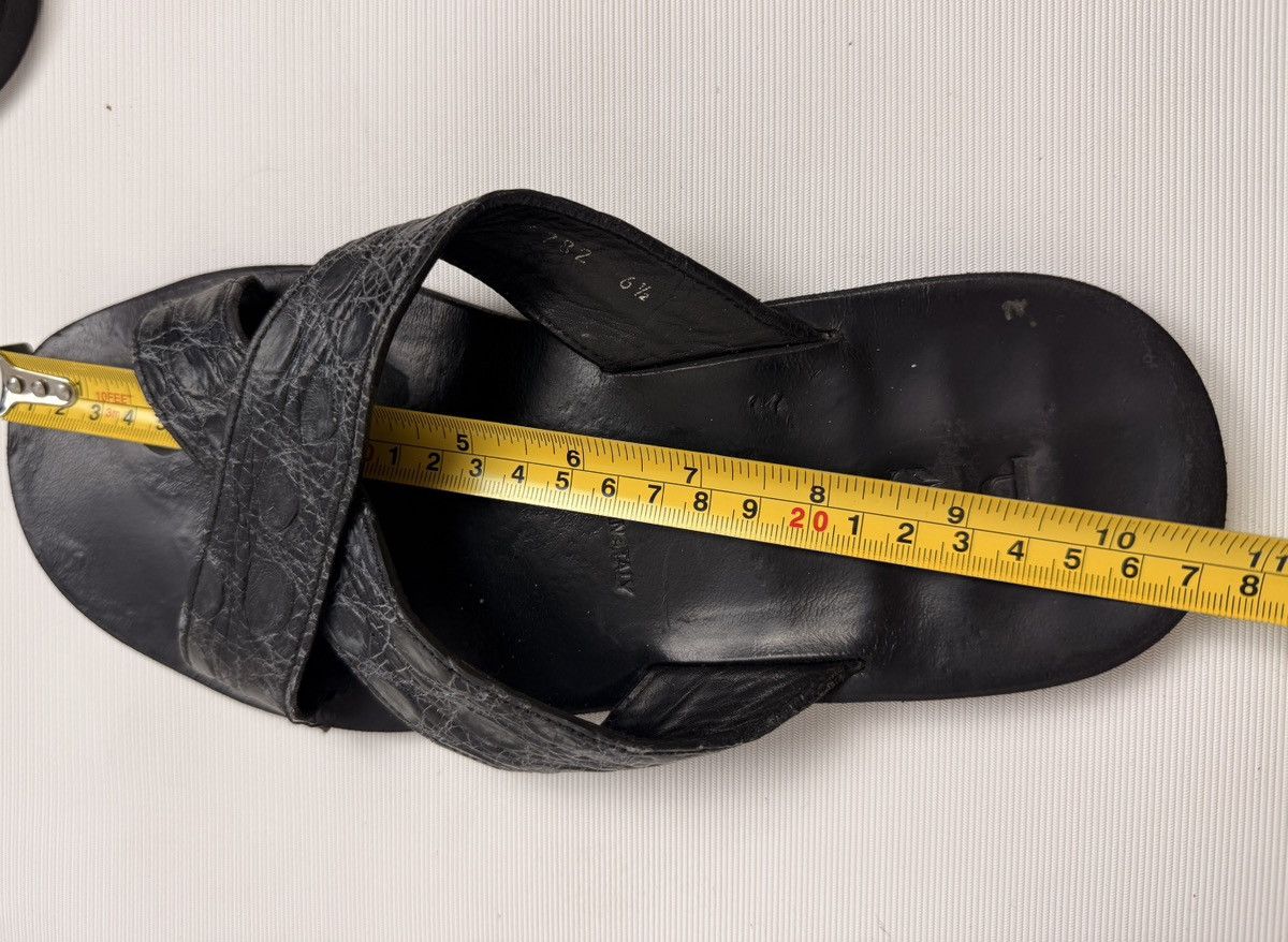 Prada Prada Leather crocodile print sandals slides 6.5 / 40 EU Size US 6.5 / EU 39-40 - 9 Thumbnail
