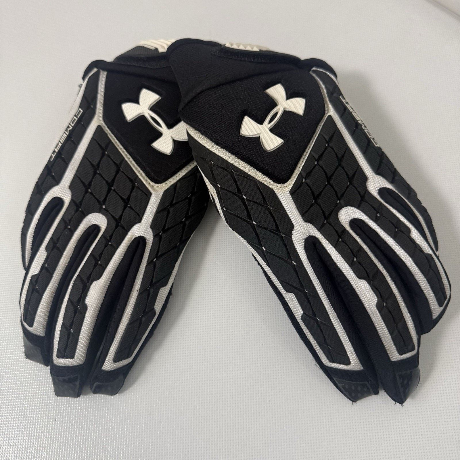 Under Armour UA Combat V PRO Linemen Football Padded Technology Gloves Size ONE SIZE - 1 Thumbnail