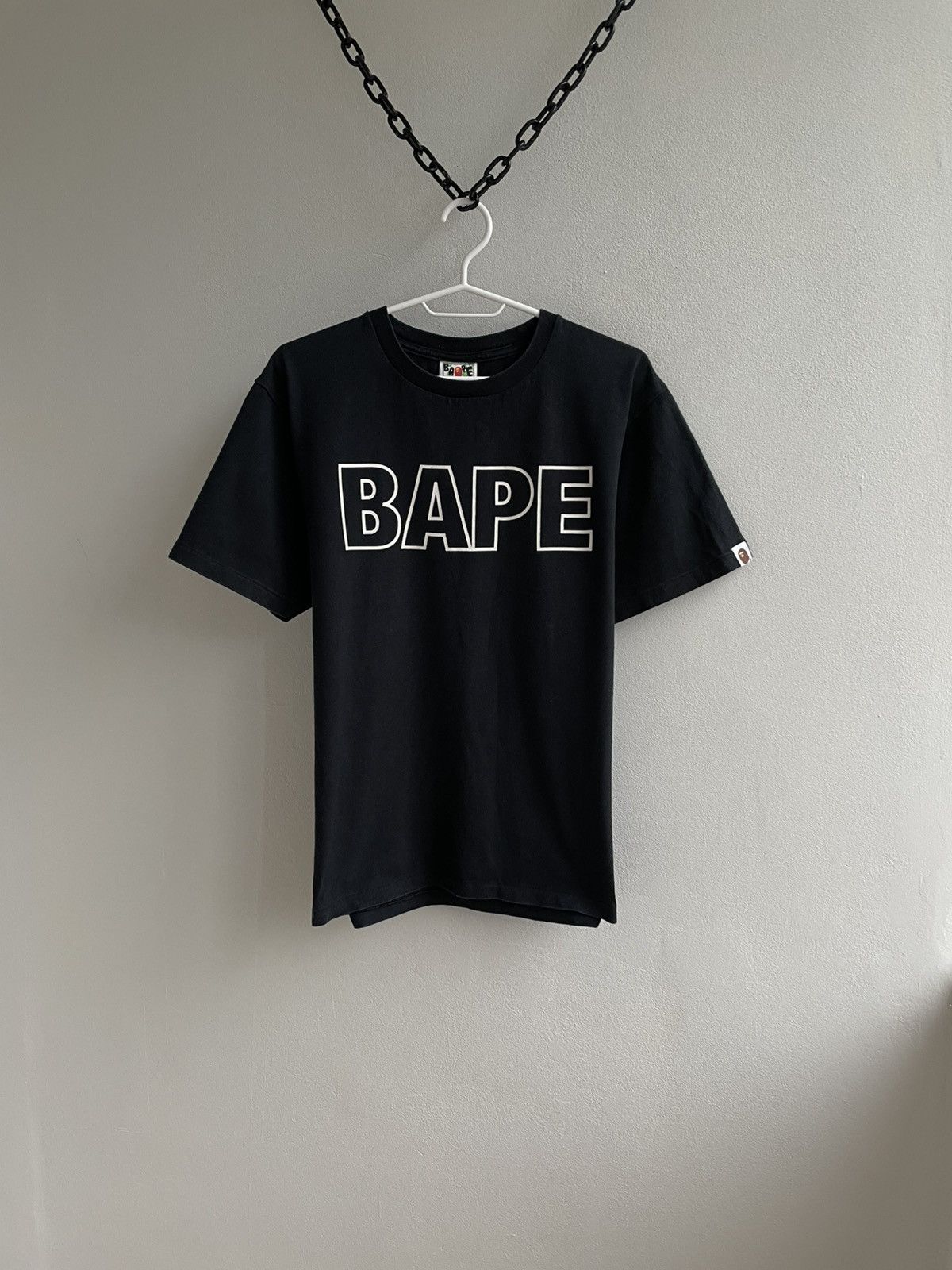 Bape Bape A Bathing Ape Black Big Logo Classic T-shirt Tee Luxury Size US M / EU 48-50 / 2 - 1 Thumbnail