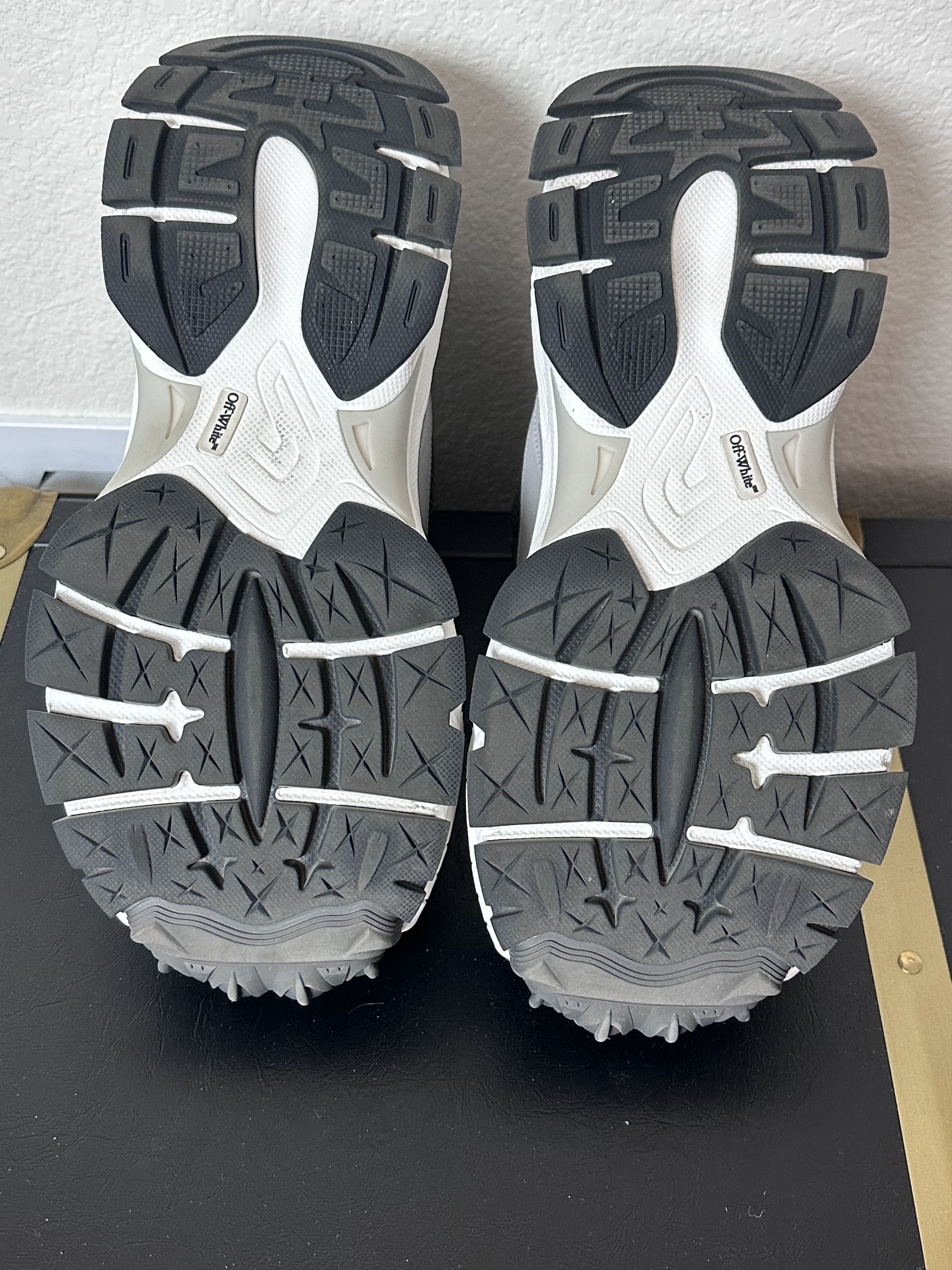 Off-White Off-White Glove Slip-On Sneaker Size US 9.5 / EU 42-43 - 9 Thumbnail