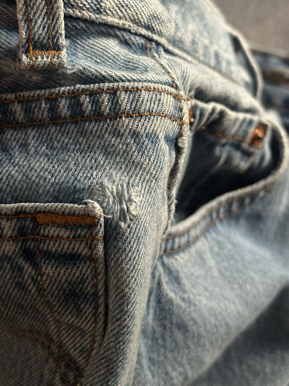 Levi's Levis 501 Womens Denim Bermuda Long Blue Shorts made in USA Size 31" - 12 Thumbnail