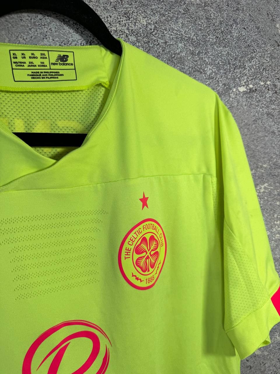 New Balance × Vintage Vintage Celtic 2019/20 GK NB Soccer Jersey Blokcore Size US XL / EU 56 / 4 - 9 Thumbnail