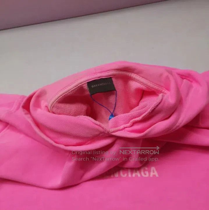 Balenciaga Balenciaga Pink Logo Hoodie for Casual Wear. Size US XS / EU 42 / 0 - 3 Thumbnail