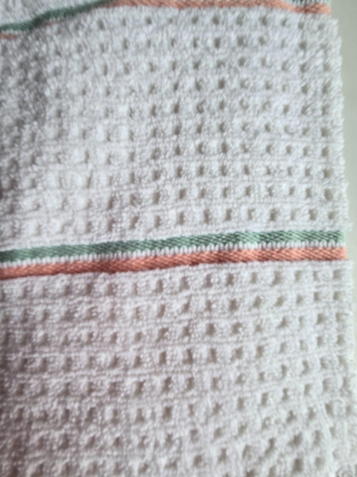 The Unbranded Brand Easter Peeps Dish Towels Set Waffle Hand Cloths Kitchen NWT Size ONE SIZE - 4 Thumbnail