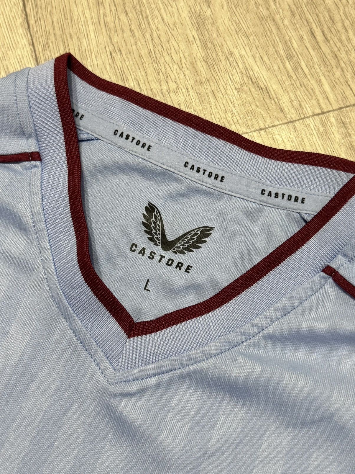 Castore 🔷Aston Villa 2022/23 Soccer jersey🔷 Size US L / EU 52-54 / 3 - 4 Thumbnail