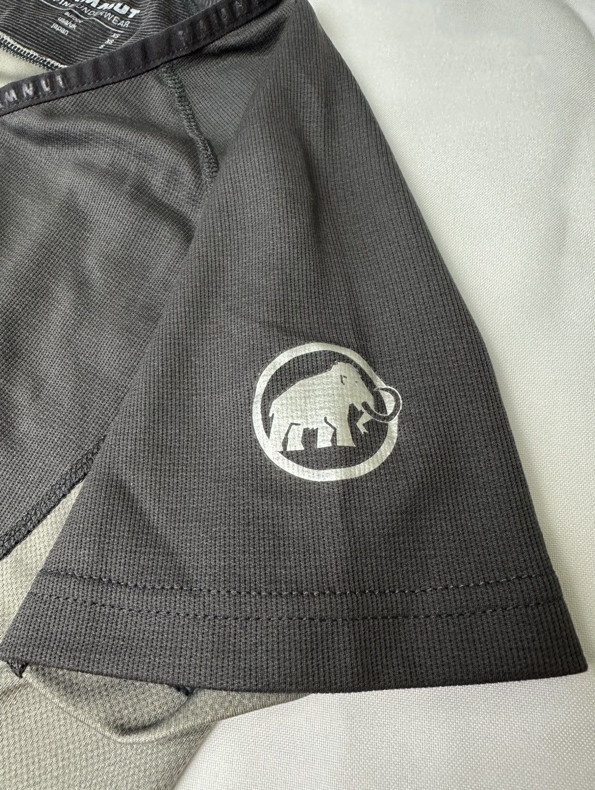 Mammut Mammut Women’s Alpine Thermo Layer T Shirt Size XS-S Size XS / US 0-2 / IT 36-38 - 6 Thumbnail