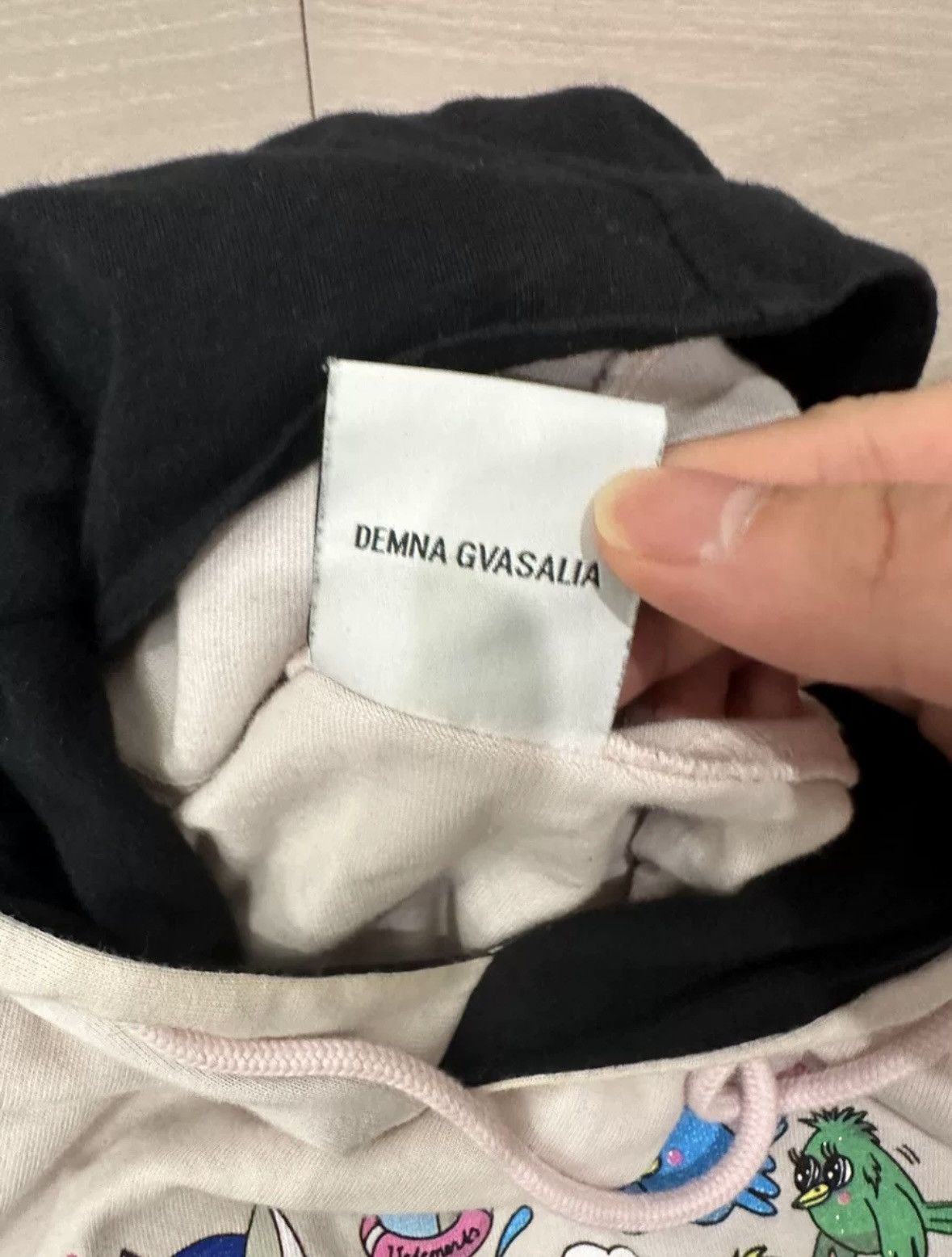 Vetements Vetements 19fw pony polly hoodie Size US XS / EU 42 / 0 - 6 Thumbnail