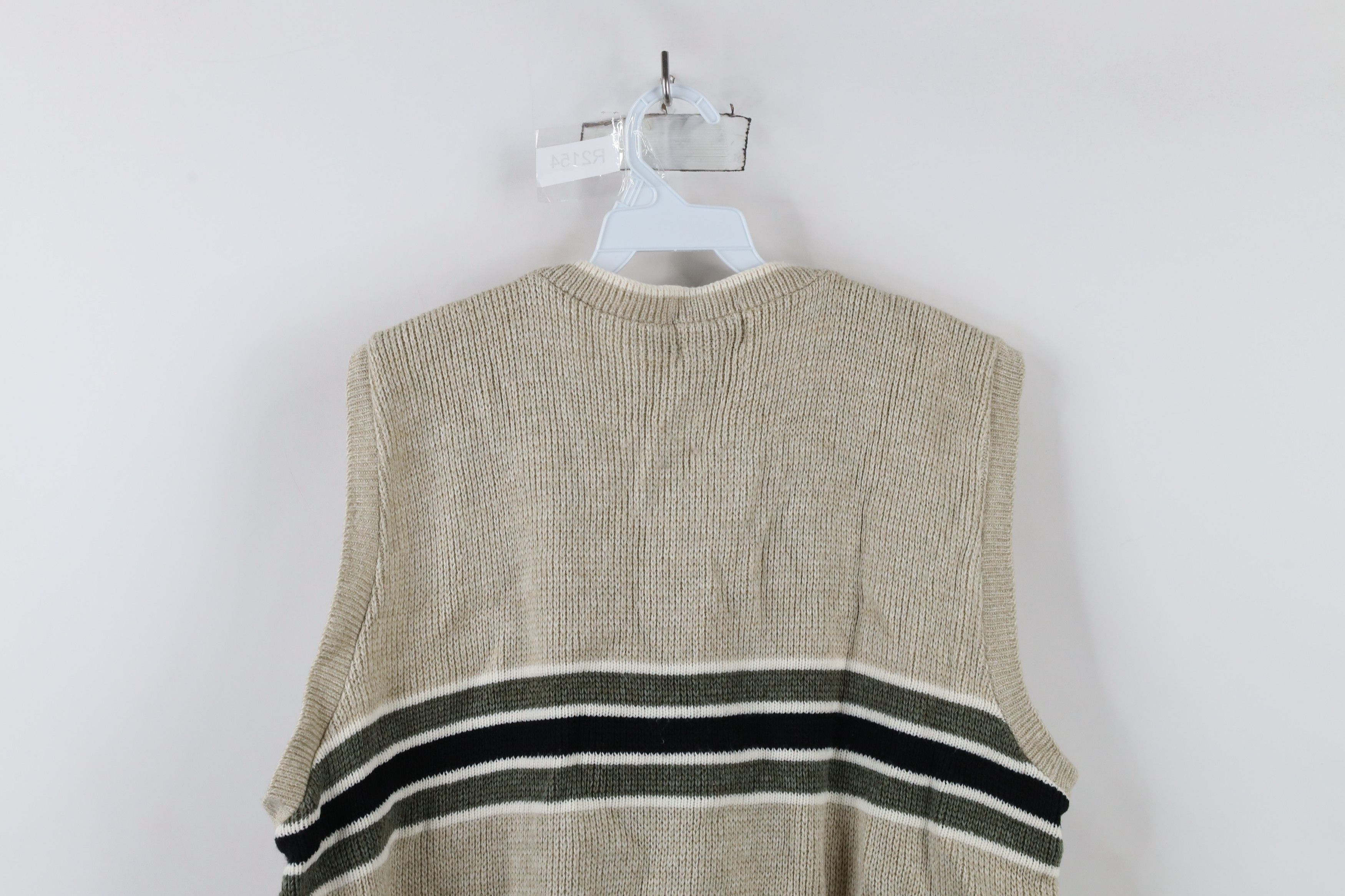Vintage Vintage 90s Streetwear Ribbed Knit V-Neck Sweater Vest USA Size US L / EU 52-54 / 3 - 6 Thumbnail