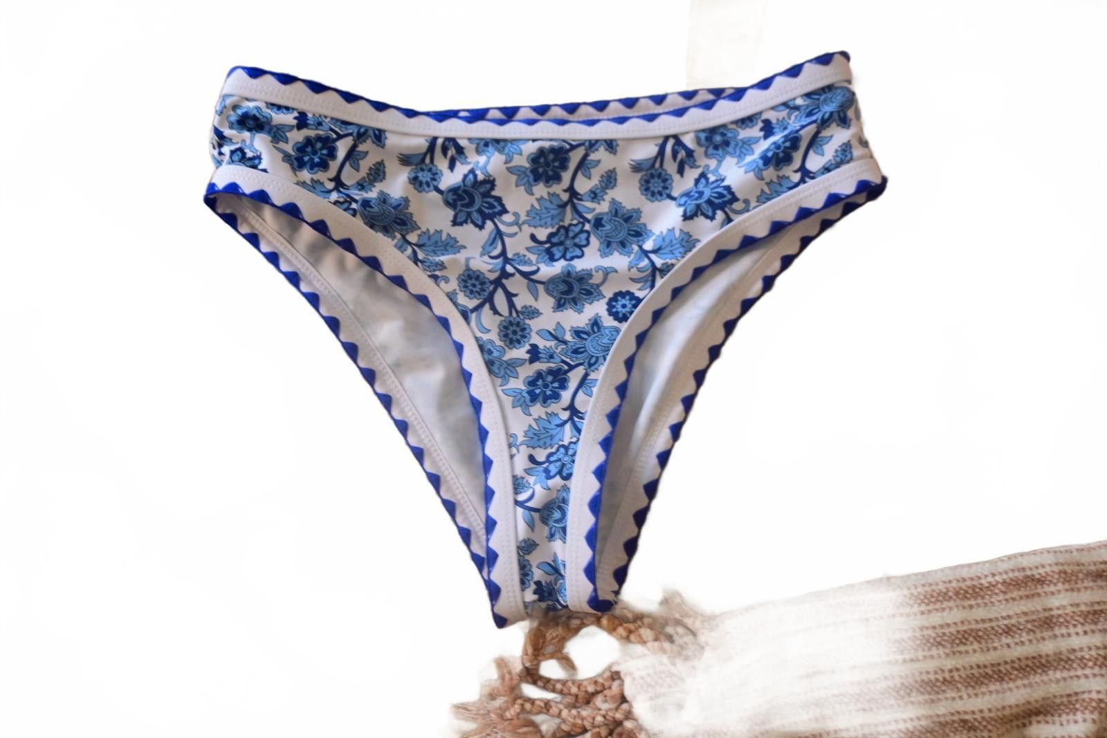 Shein Blue and White Floral One-Shoulder Two Piece Bikini Set sz M Size ONE SIZE - 5 Thumbnail