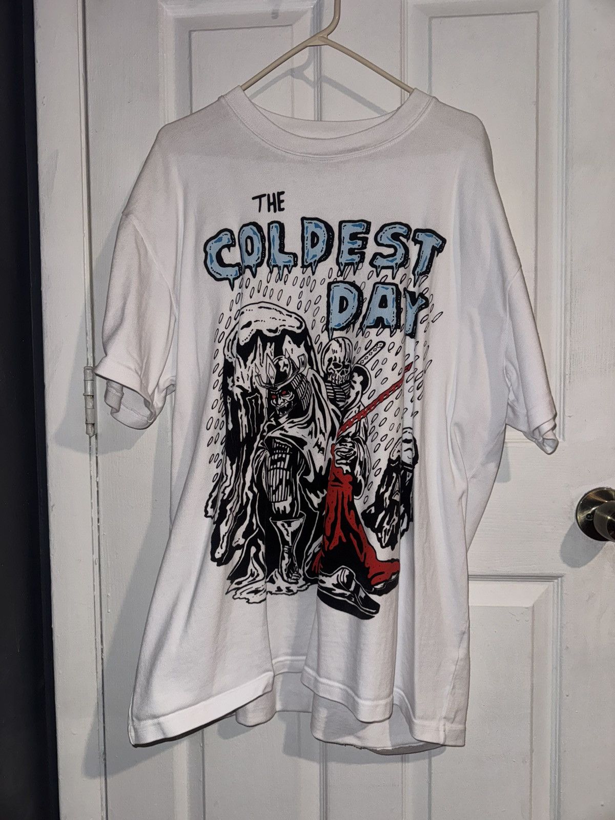 Warren Lotas Warren Lotas The Coldest Day T Shirt Size US XXL / EU 58 / 5 - 1 Thumbnail