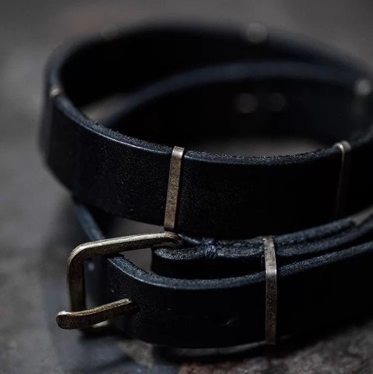 Ma+ Black Leather Belt with Metal Buckle Size ONE SIZE - 1 Thumbnail