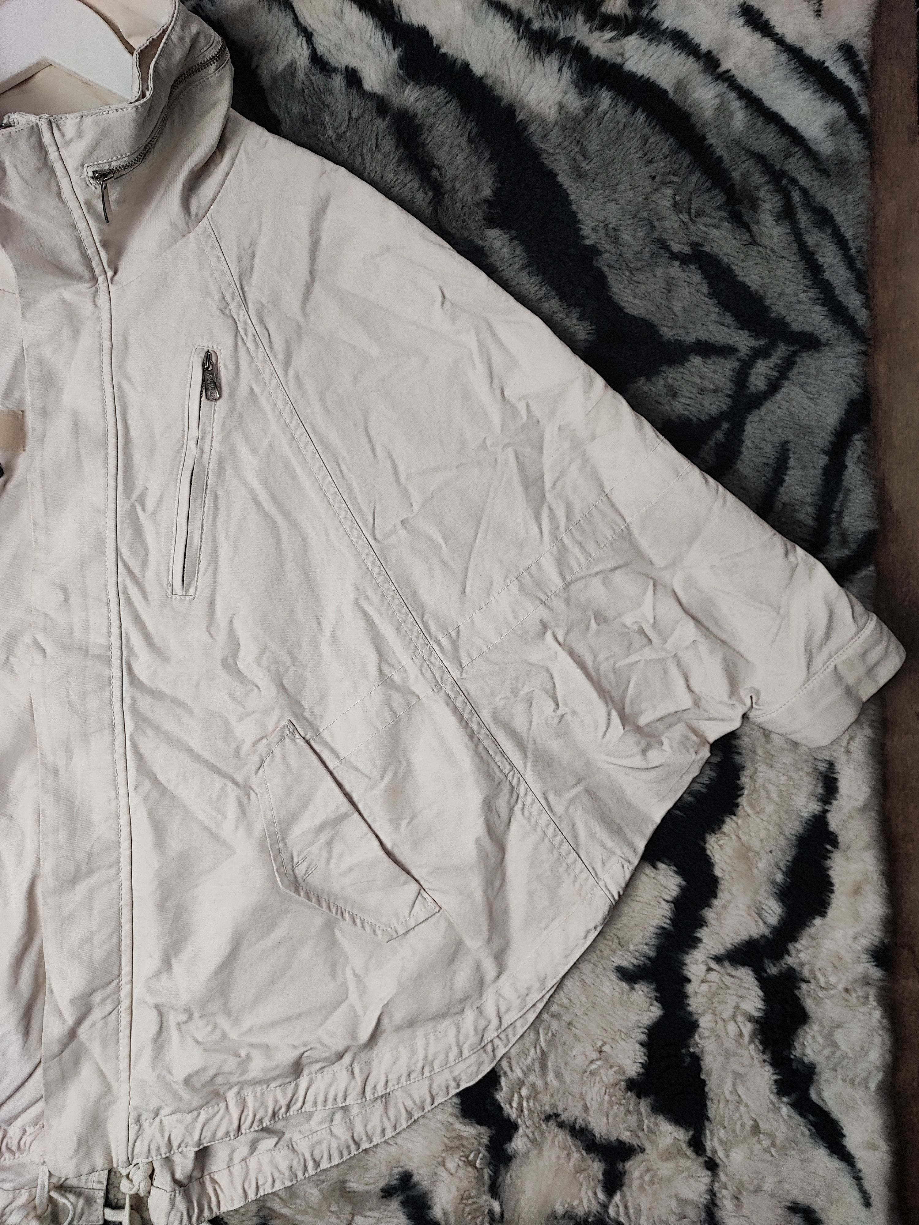 Andy Warhol Andy Warhol Dohc Jacket Freesize Cream Colour Size ONE SIZE - 4 Thumbnail