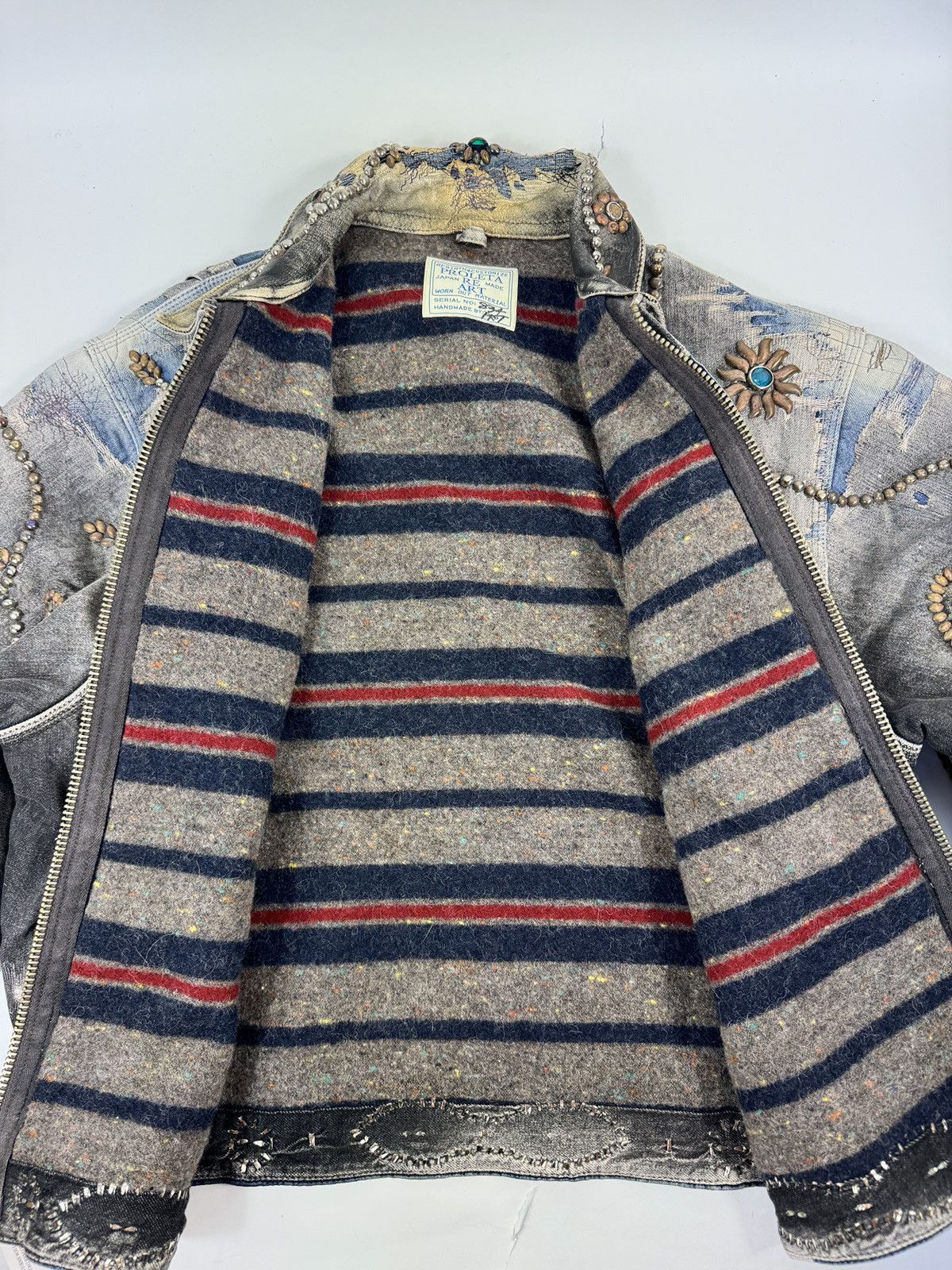 Proleta Re Art EMBELLISHED LEATHER DETAIL HANDMADE 1/1 DENIM JACKET Size US L / EU 52-54 / 3 - 3 Thumbnail
