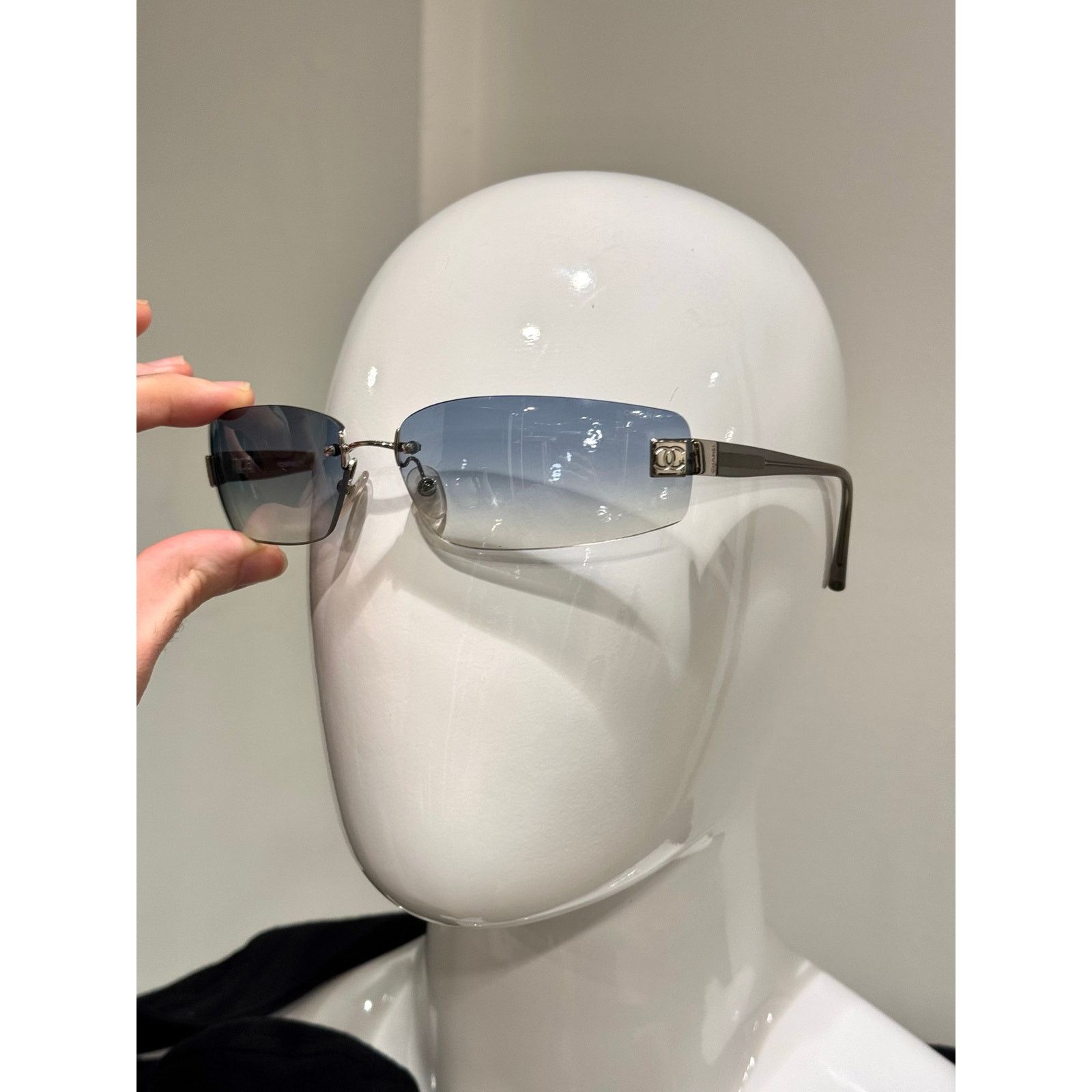 Chanel 2000s Chanel sunglasses Size ONE SIZE - 1 Thumbnail
