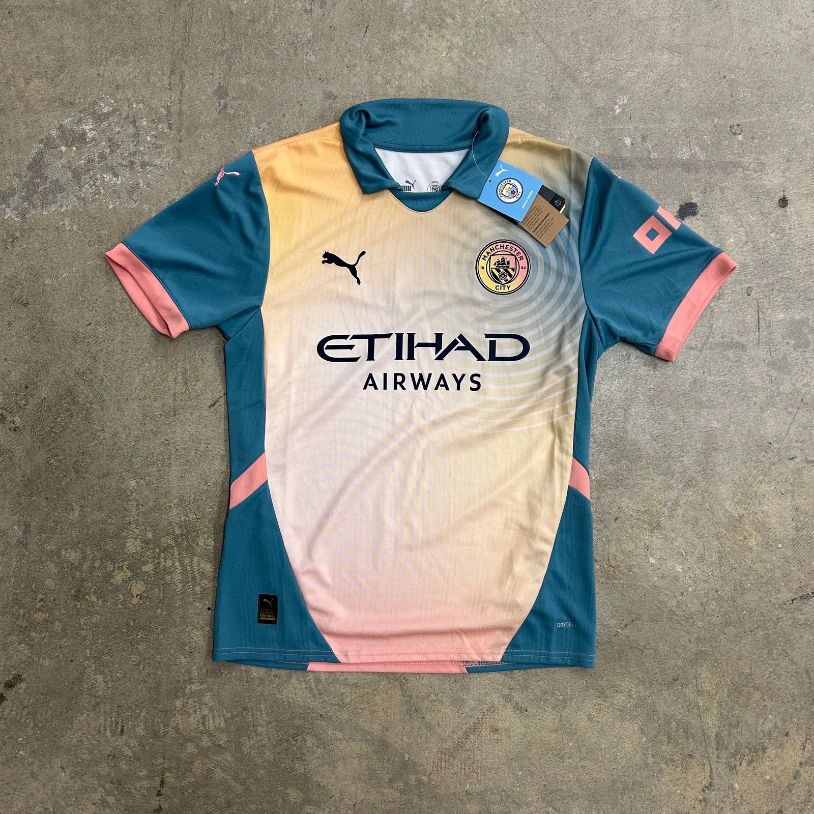 Chelsea Soccer Manchester City 3rd Away Jersey Size US M / EU 48-50 / 2 - 1 Thumbnail