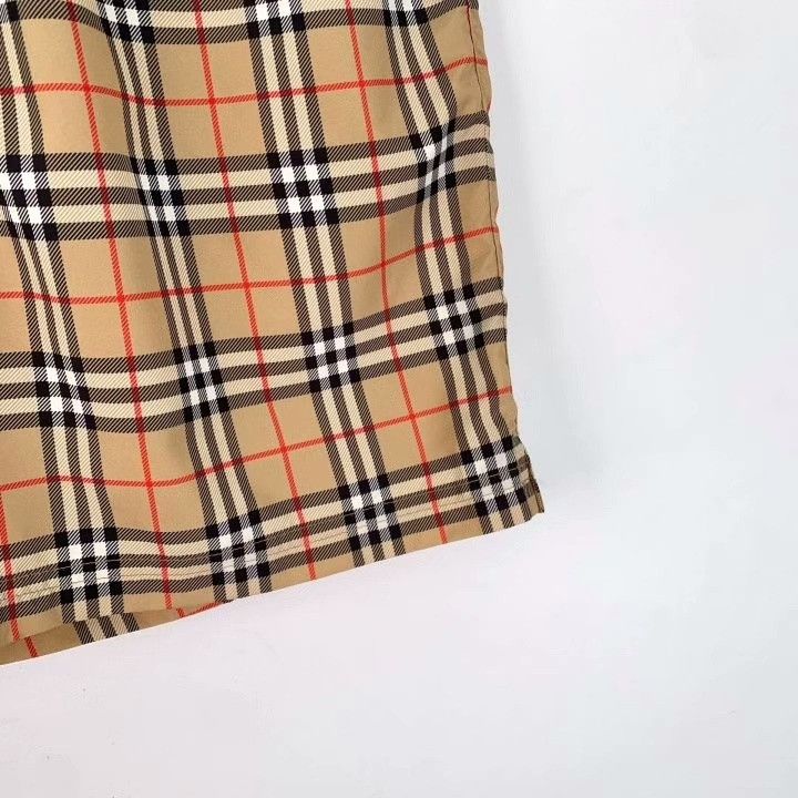 Burberry Burberry Classic Check Casual Shorts Size US 28 / EU 44 - 4 Thumbnail