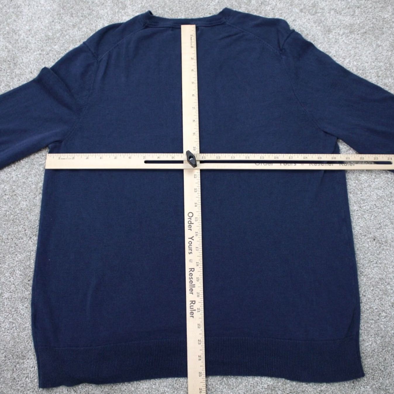 Banana Republic Banana Republic Sweater Mens Large Blue Silk/Cotton/Cashmere V-Neck L/S Pullover Size US L / EU 52-54 / 3 - 7 Thumbnail