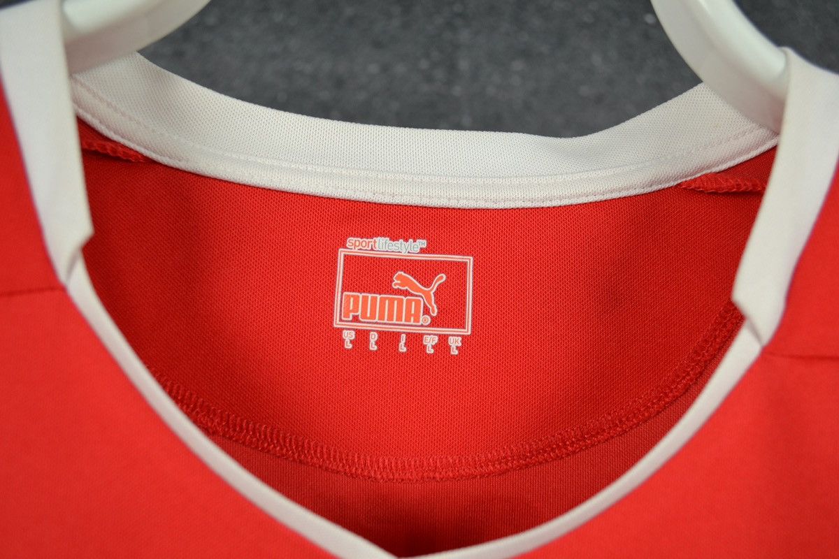 Puma Fortuna Dusseldorf Home Football Shirt Puma Soccer Jersey Size US L / EU 52-54 / 3 - 11 Thumbnail