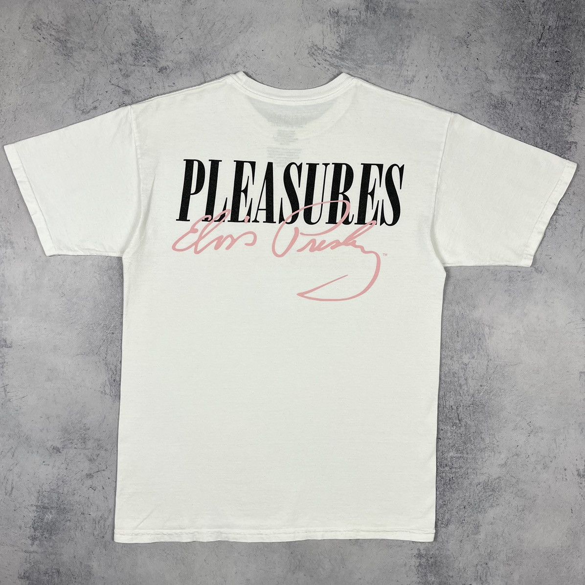Pleasures Pleasures Elvis Presley eyes big logo tee Size US M / EU 48-50 / 2 - 15 Thumbnail