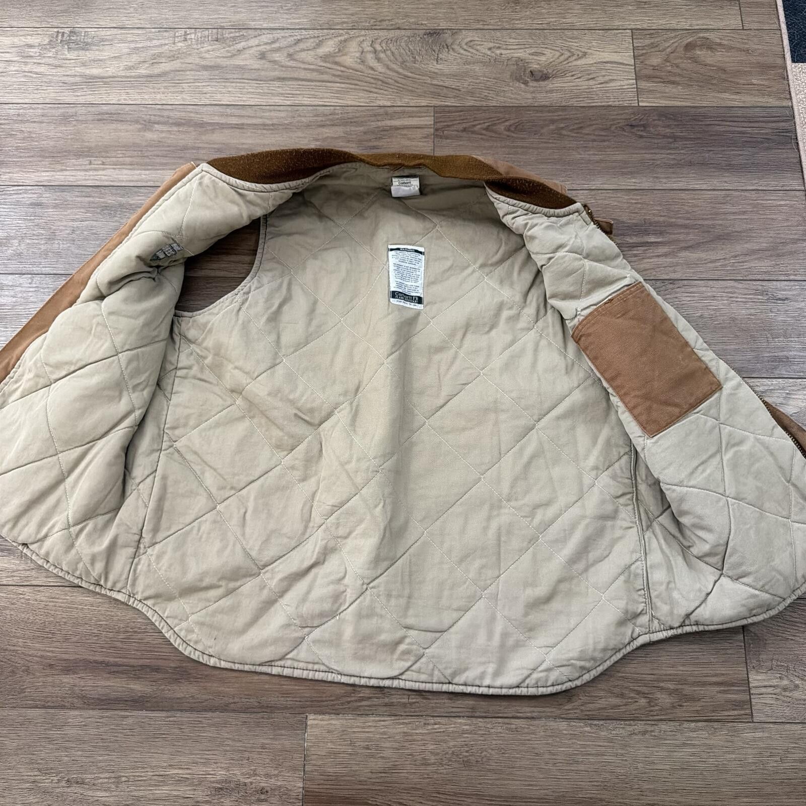 Carhartt Vintage Carhartt FR Quilted Vest Distressed Work Wear XL Size US XL / EU 56 / 4 - 5 Thumbnail