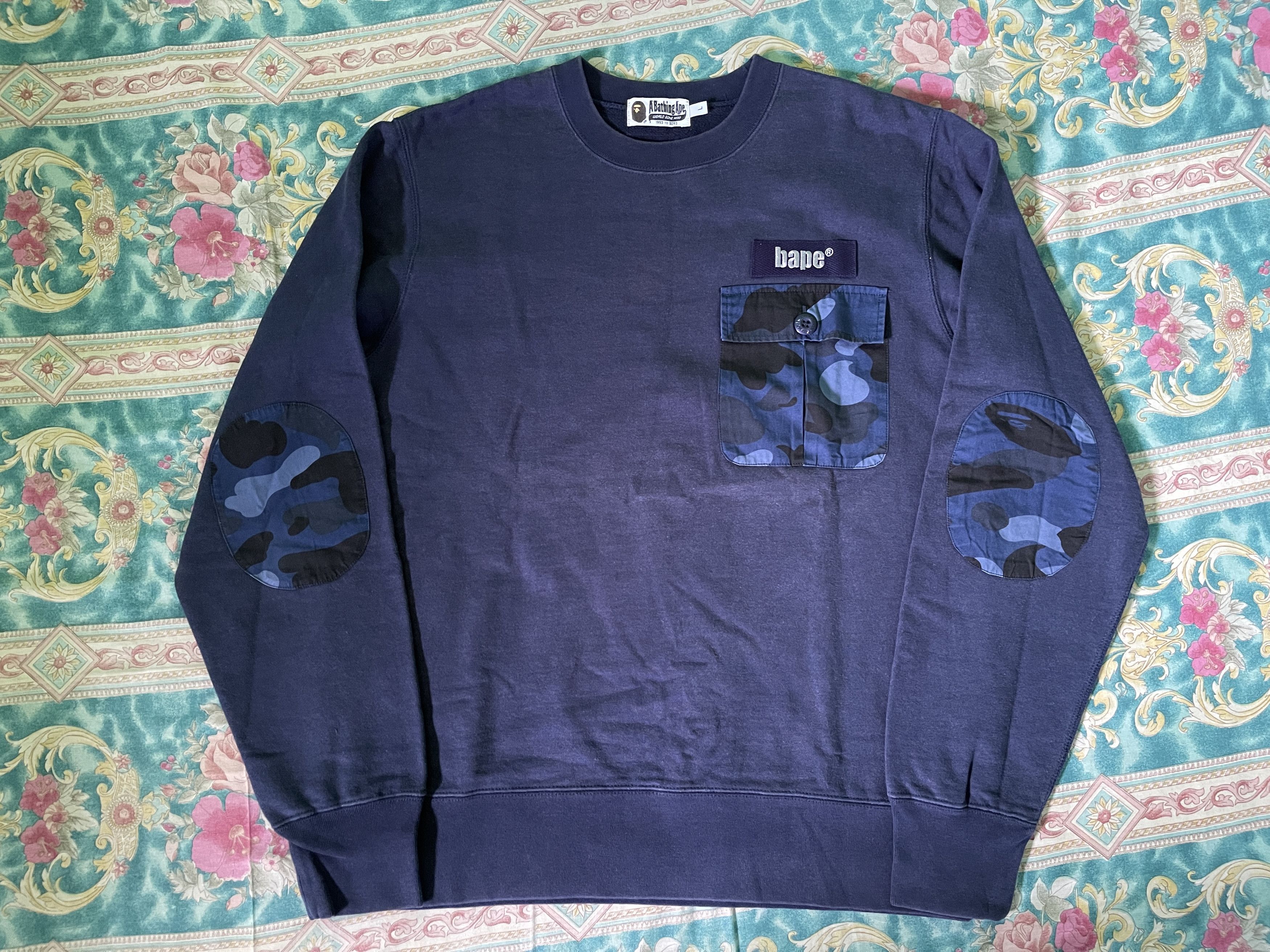 Bape Color Camo Pocket Crewneck Size US L / EU 52-54 / 3 - 1 Thumbnail