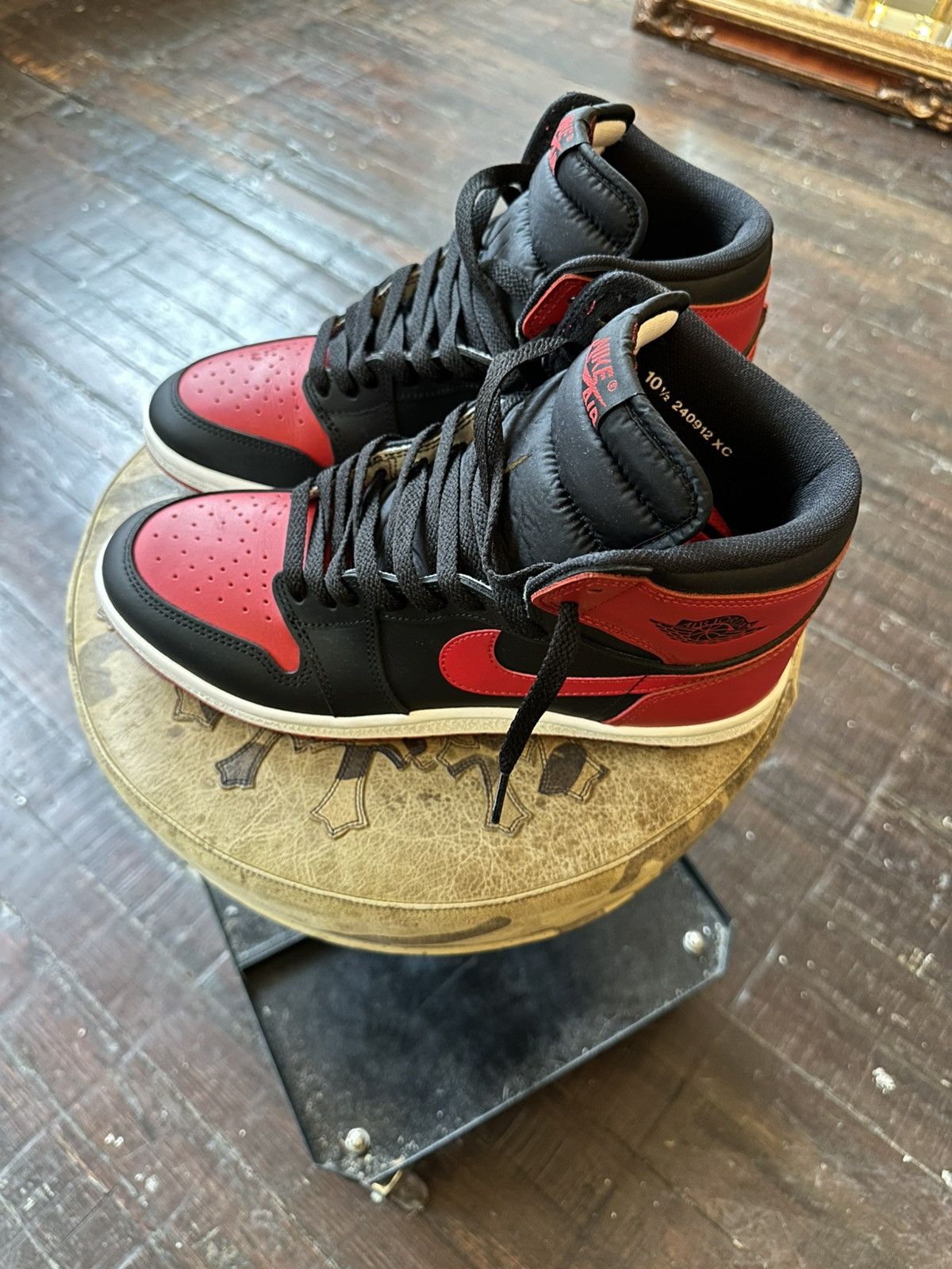 Jordan Brand JORDAN 1 BREAD 85sBRAND NEW SZ 10.5 Size US 10.5 / EU 43-44 - 4 Thumbnail