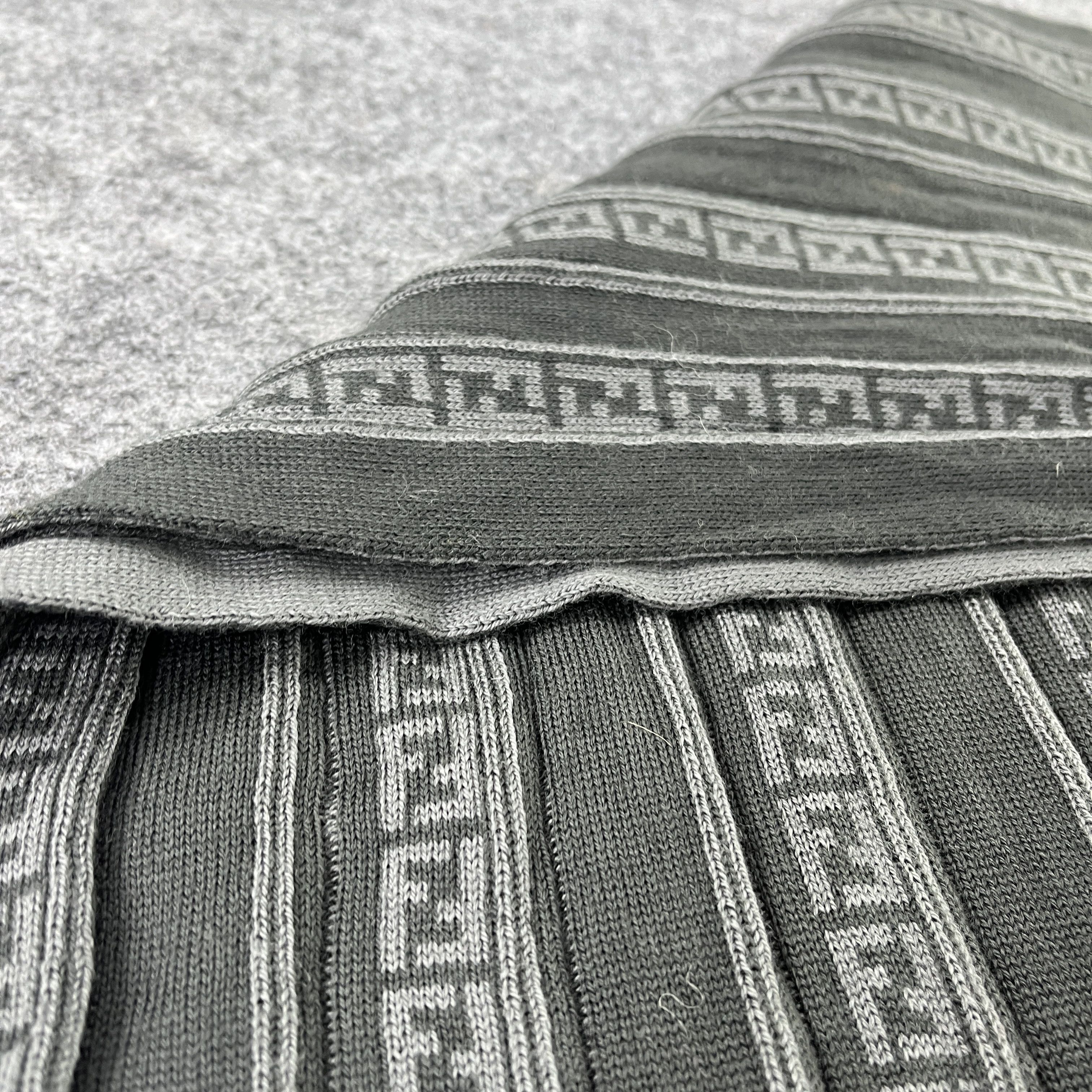 Fendi Fendi Scarf / Muffler / Neckwear T1260 Size ONE SIZE - 9 Thumbnail