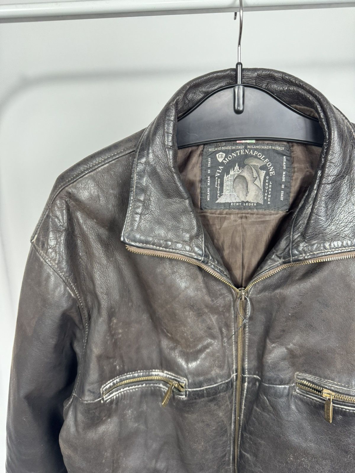 Leather Vintage Heavy Distressed Leather Jacket Brown Zip Biker Men Size US XL / EU 56 / 4 - 4 Thumbnail