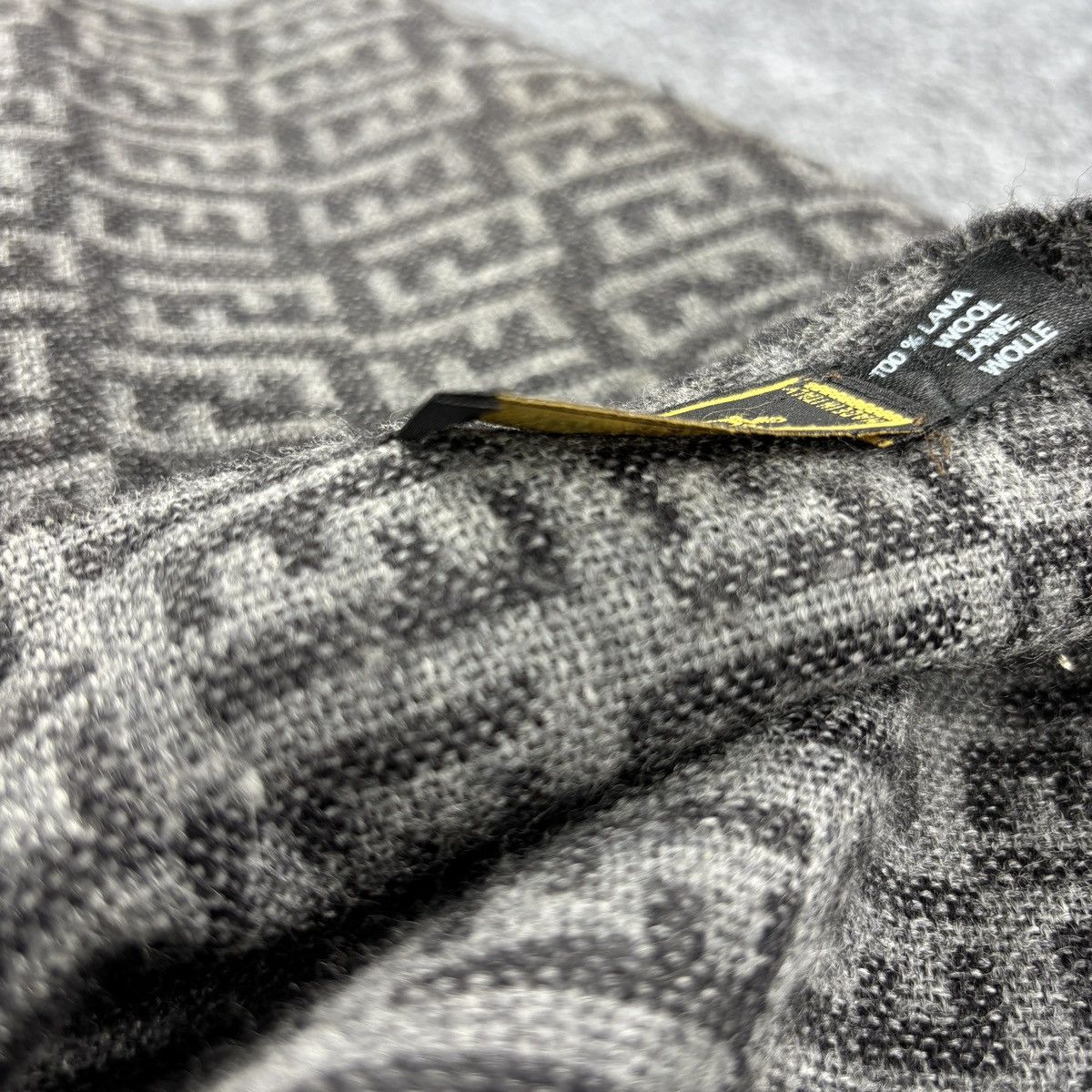 Fendi × Vintage Fendi Scarf # D737 # Muffler # Neckwear Size ONE SIZE - 3 Thumbnail
