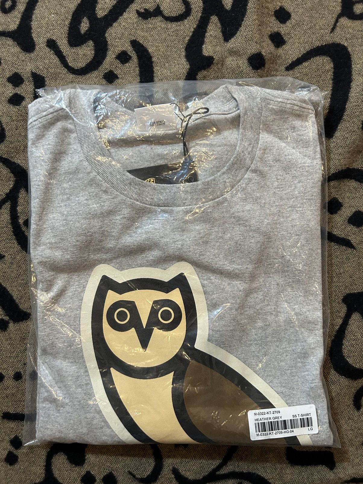 Drake × October's Very Own OVO BUBBLE OWL TSHIRT Size US L / EU 52-54 / 3 - 1 Thumbnail