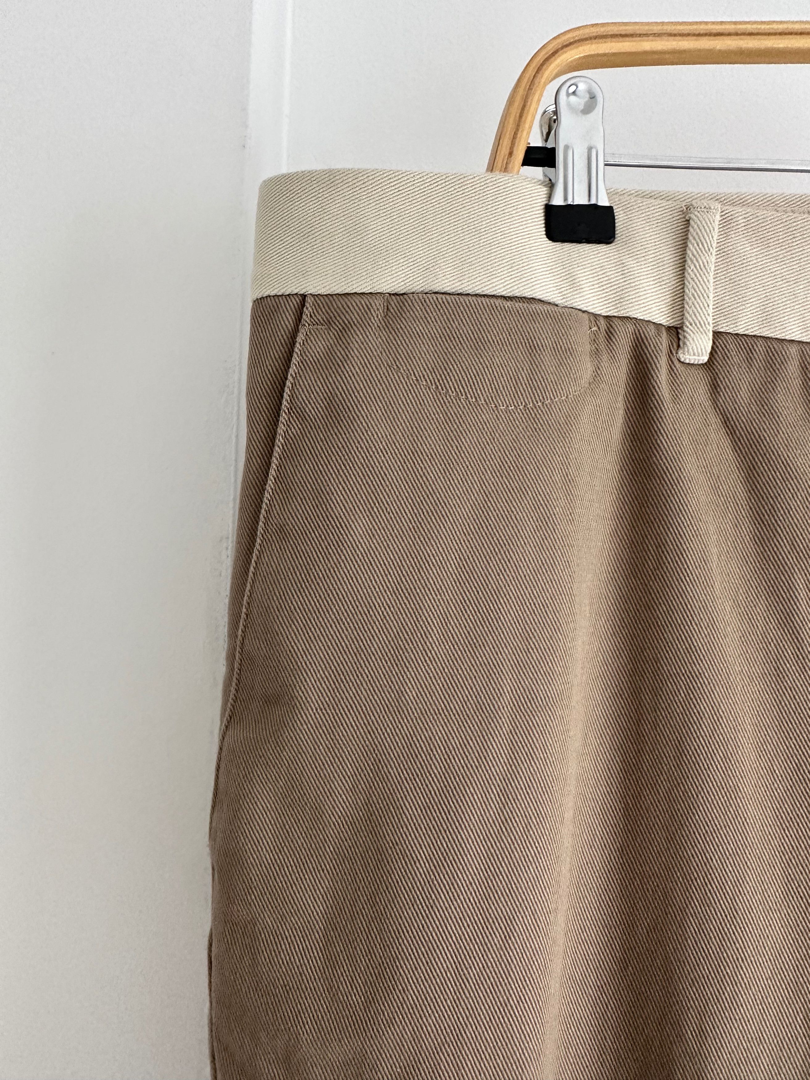 CLOSED CLOSED Nassau Straight Cacao distressed pants trousers Size US 36 / EU 52 - 8 Thumbnail