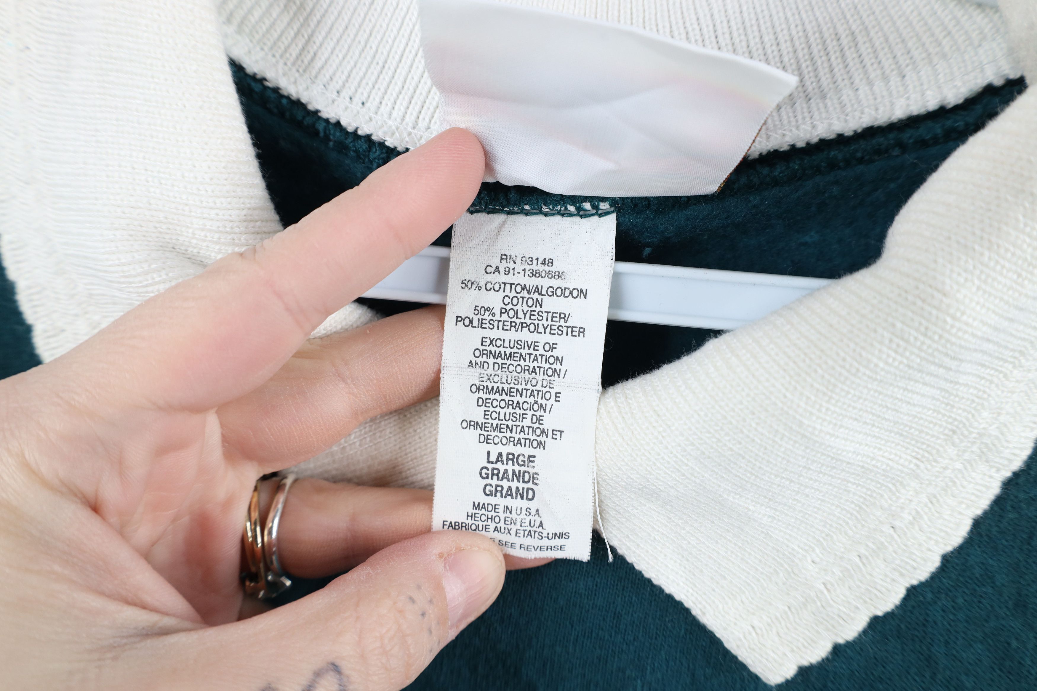 Vintage Vintage 90s Streetwear Wonderland Collared Sweatshirt USA Size L / US 10 / IT 46 - 9 Thumbnail