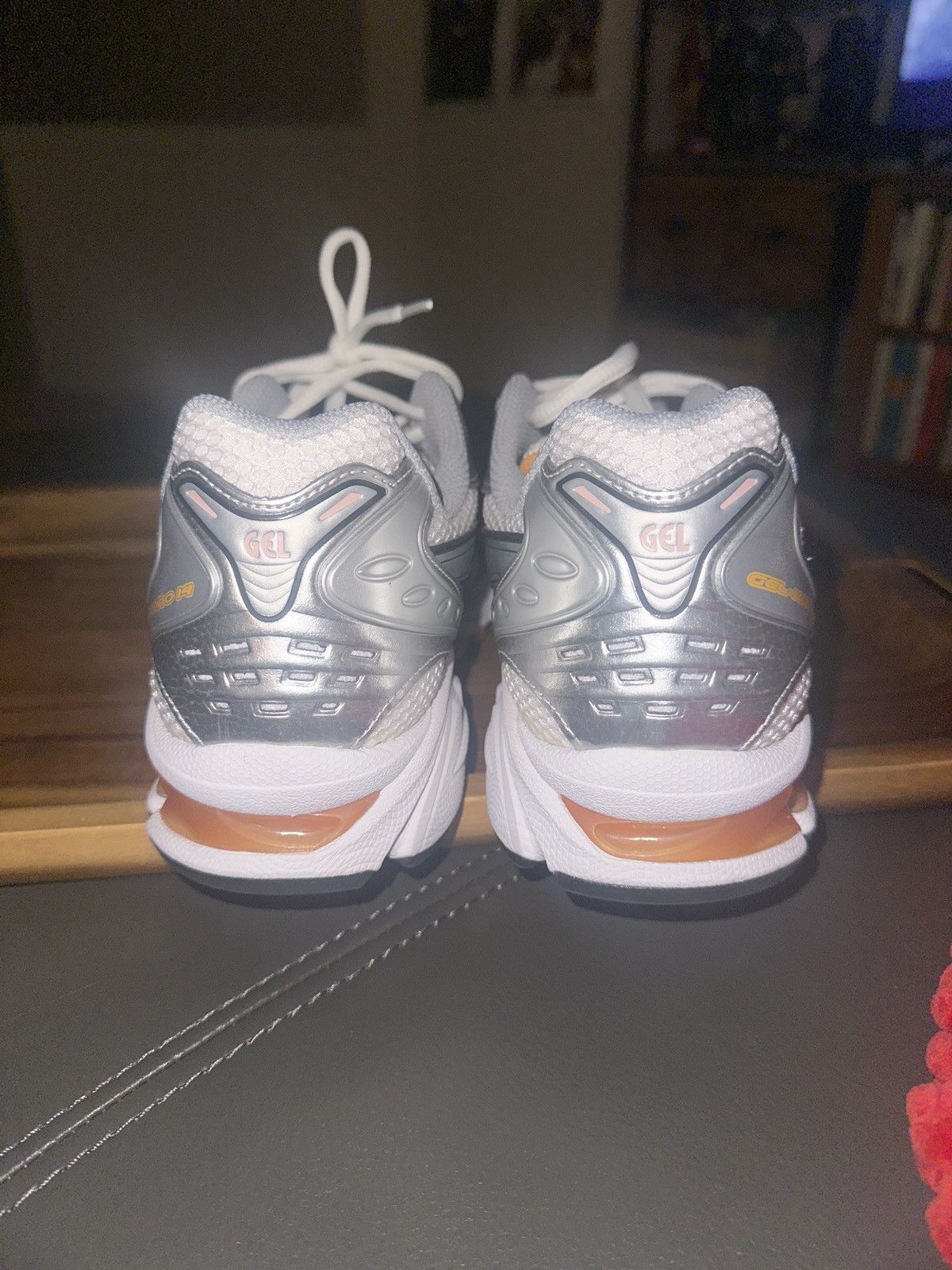 Asics ASICS Gel Kayano 14 White/Silver/Orange Size US 11 / EU 44 - 7 Thumbnail