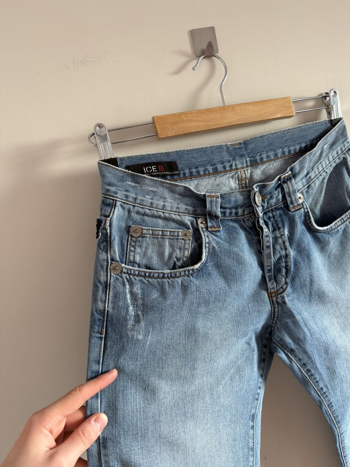Iceberg Iceberg Ice B Jeans Script Logo Y2K Denim Size US 30 / EU 46 - 6 Thumbnail