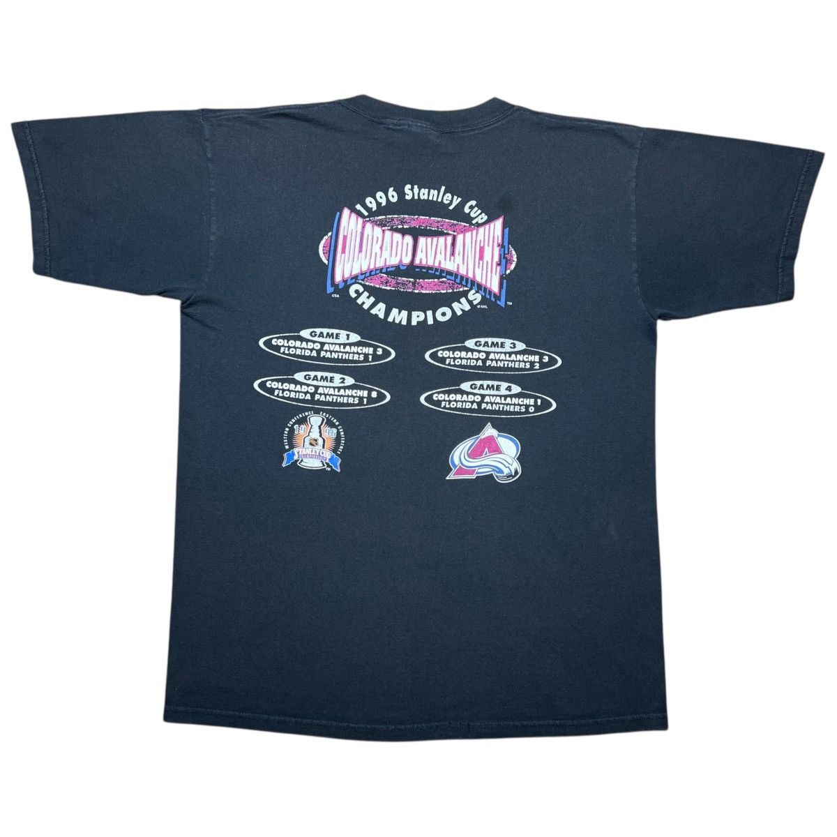 NHL 96 NHL Colorado Avalanche Stanley Cup Champions Graphic Tee Size US XL / EU 56 / 4 - 2 Thumbnail