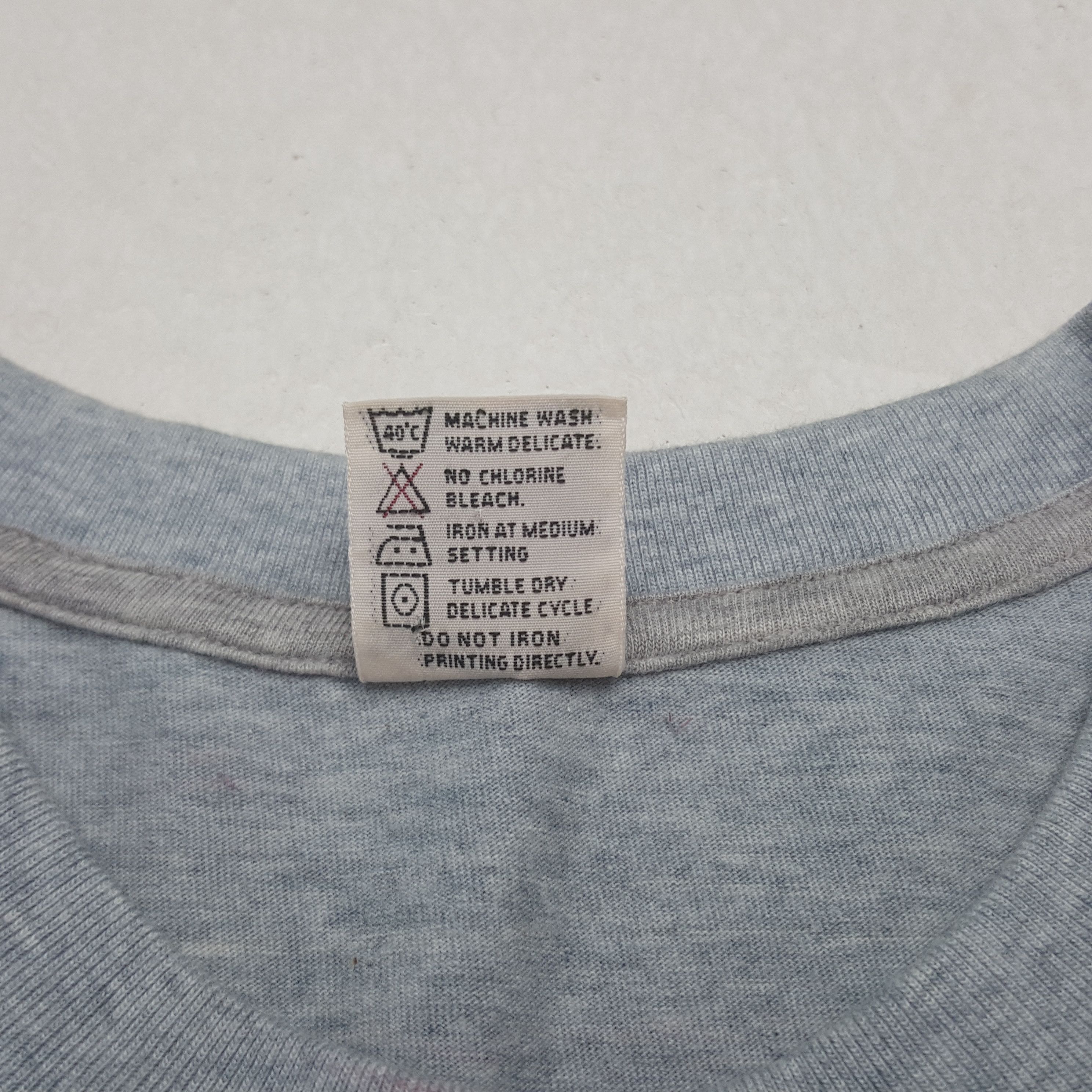 Band Tees Vintage Levis x Fuji Rock Festival 1999 Tshirt Size US S / EU 44-46 / 1 - 7 Thumbnail