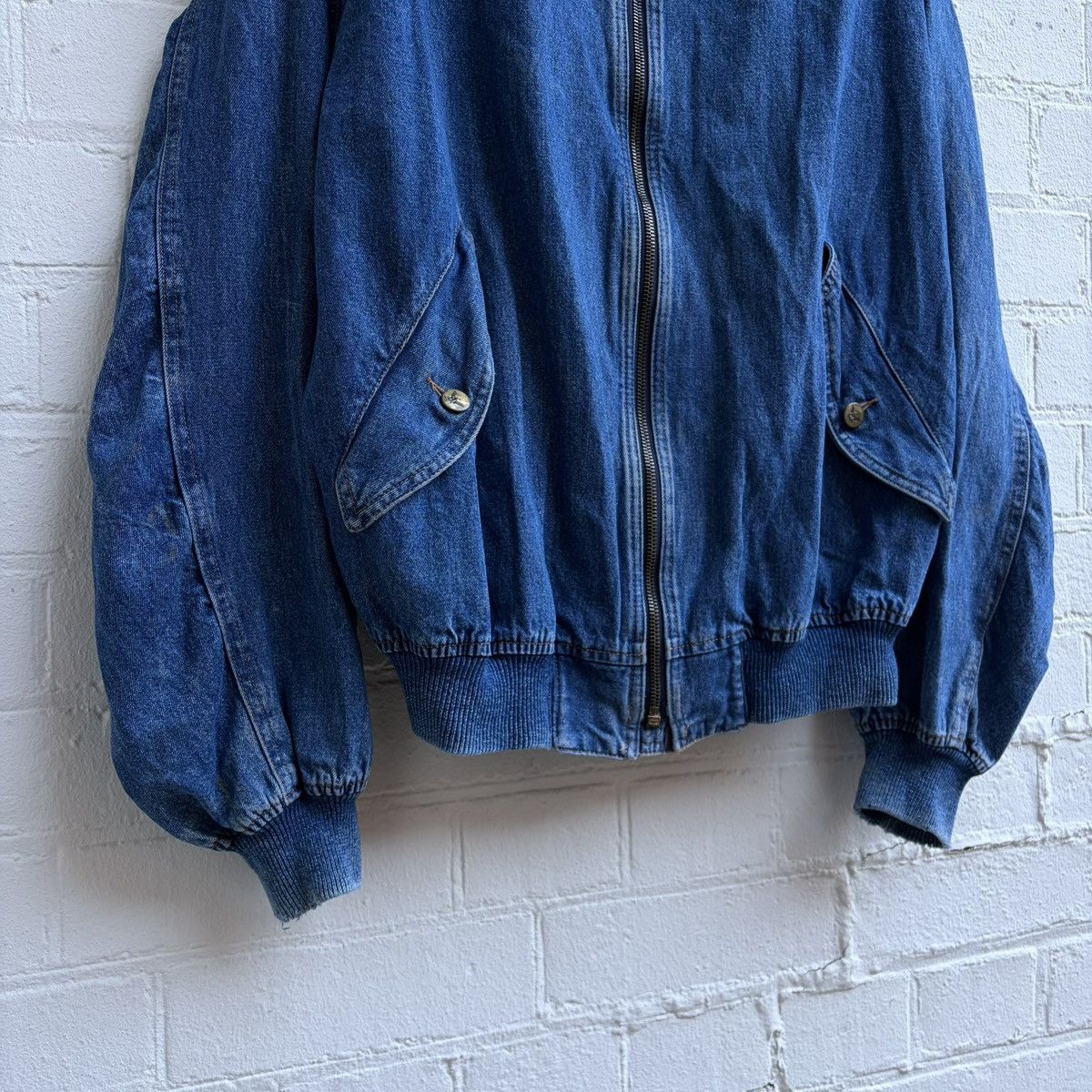 Emporio Armani Emporio Armani 1980s Denim Bomber Blouson Jacket Size US L / EU 52-54 / 3 - 2 Thumbnail