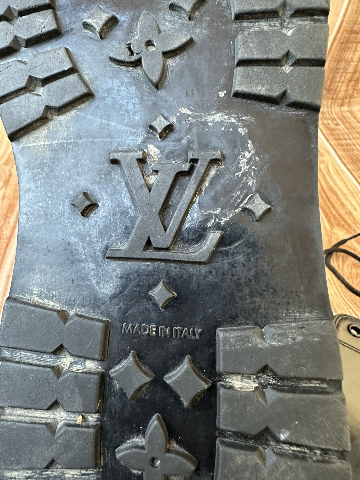 Fragment Design × Louis Vuitton Louis Vuitton X Fragment Black Ice Leather boots Size US 9 / EU 42 - 19 Thumbnail