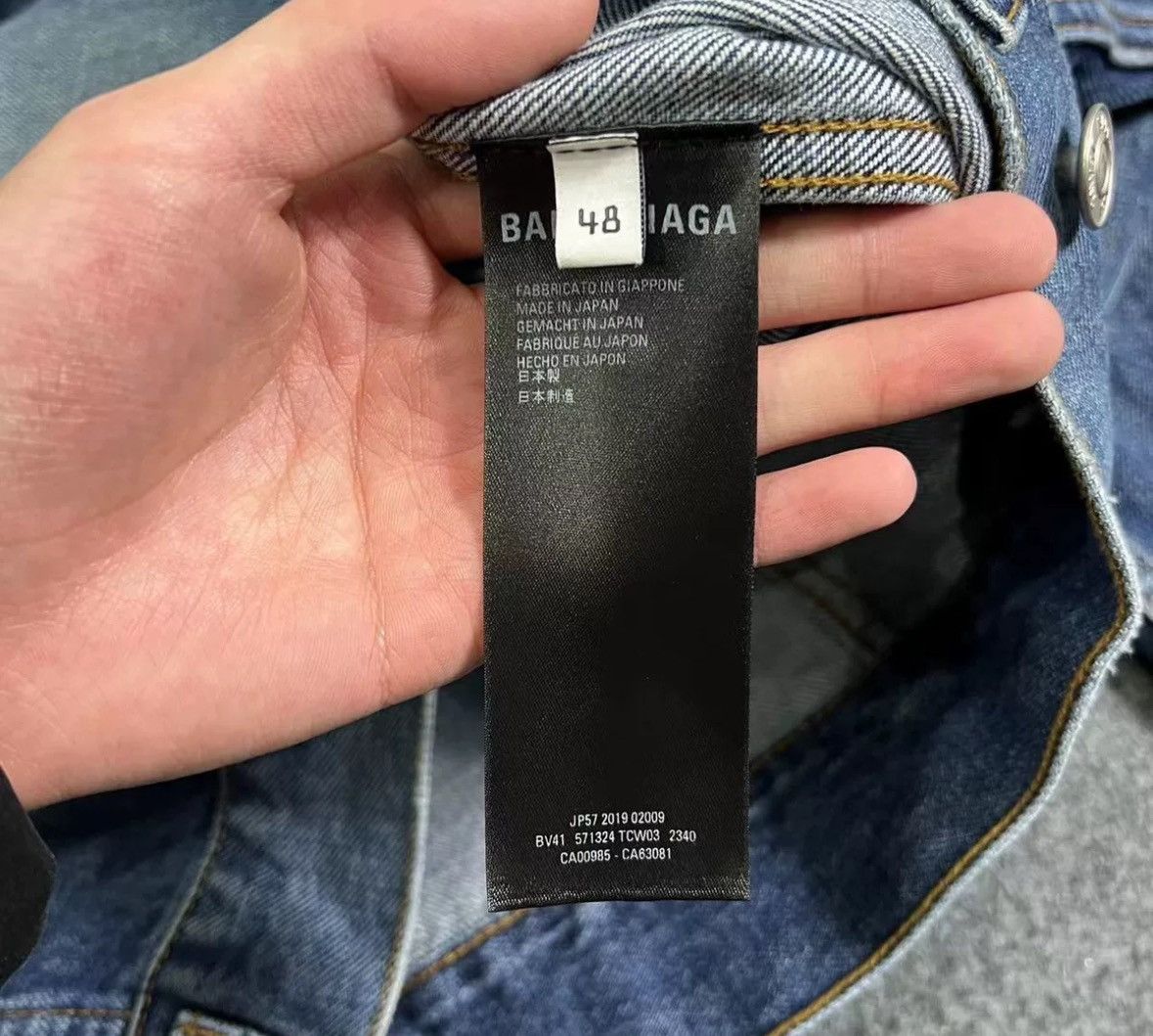 Balenciaga Balenciaga neck letter logo denim jacket 2410-Nextarrow Size US M / EU 48-50 / 2 - 5 Thumbnail