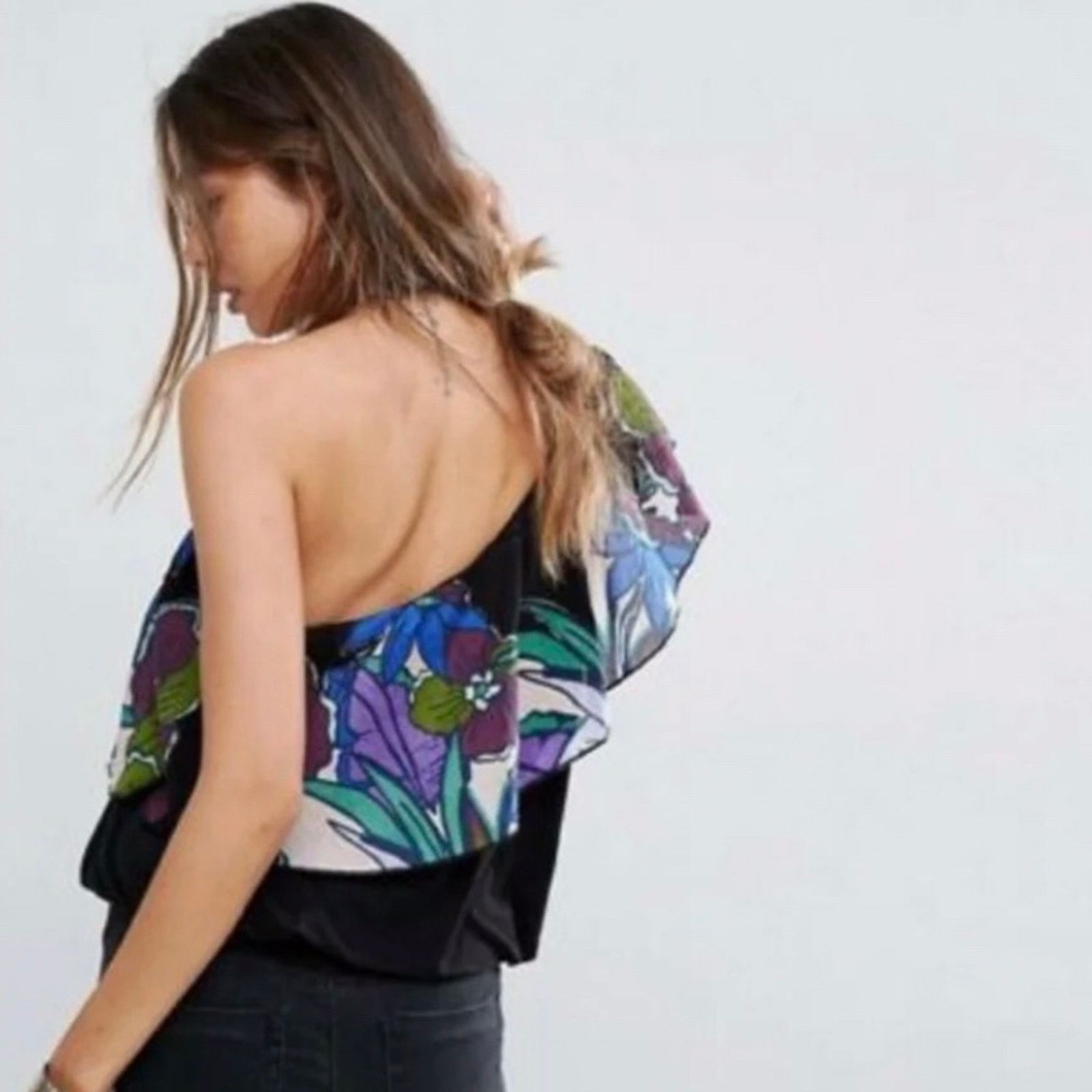 Free People New Free People Annka One-Shoulder Floral Top Retail $78 Size S / US 4 / IT 40 - 3 Thumbnail
